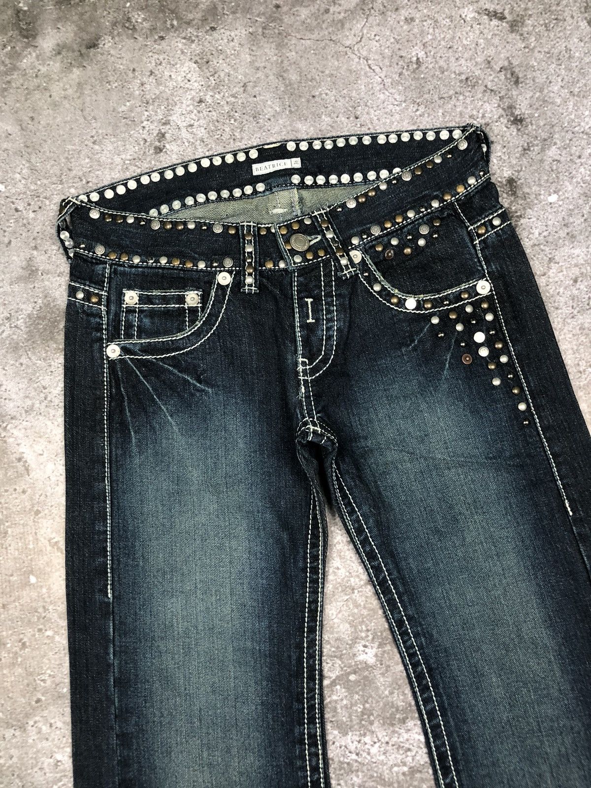 Japanese Brand BEATRICE Button Spike Jeans OiOiOi Size US 29 - 3 Thumbnail