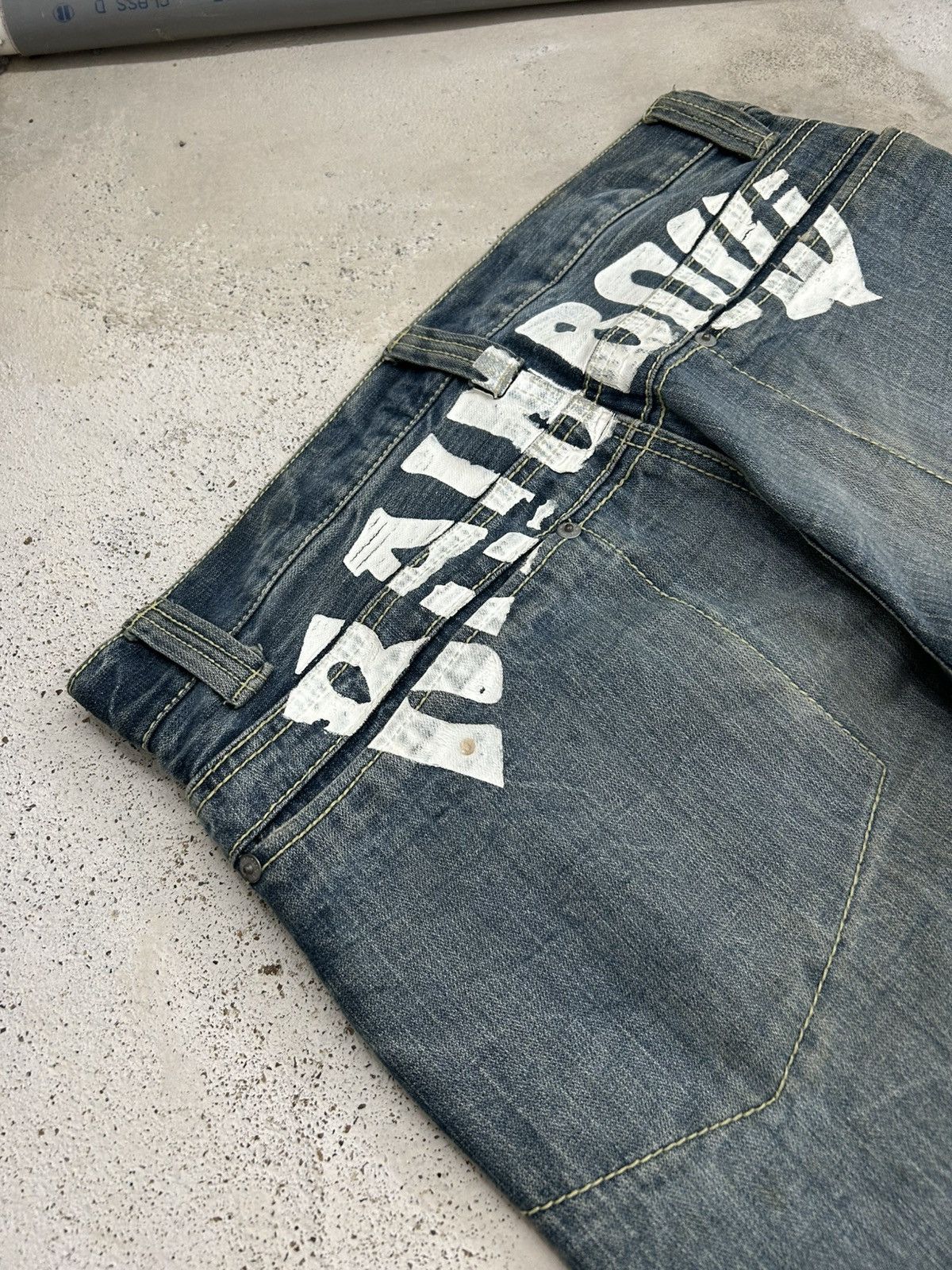 Le Grande Bleu (L.G.B.) Vintage Daily Topics Rainbow Baggy Distressed Washed Whisker Size US 33 - 20 Thumbnail