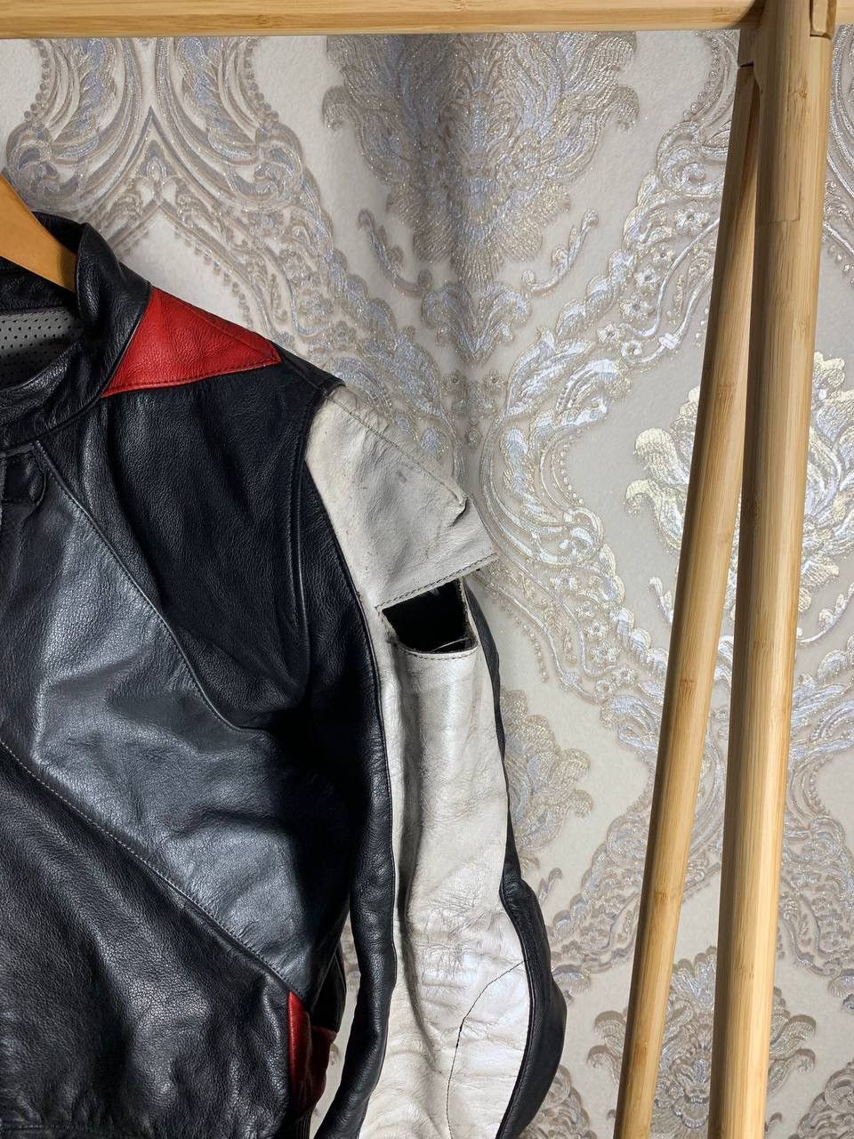Dainese × Vintage VERY RARE DAINESE RACING MOTORCYCLE LEATHER JACKET Y2K 90s Size US L / EU 52-54 / 3 - 2 Thumbnail
