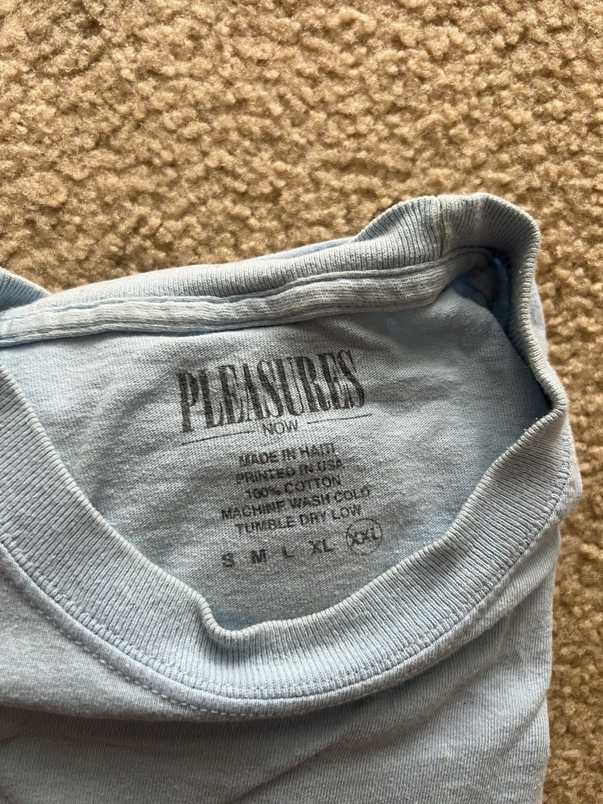 Pleasures Pleasures Apple Tee Size US XXL / EU 58 / 5 - 3 Thumbnail
