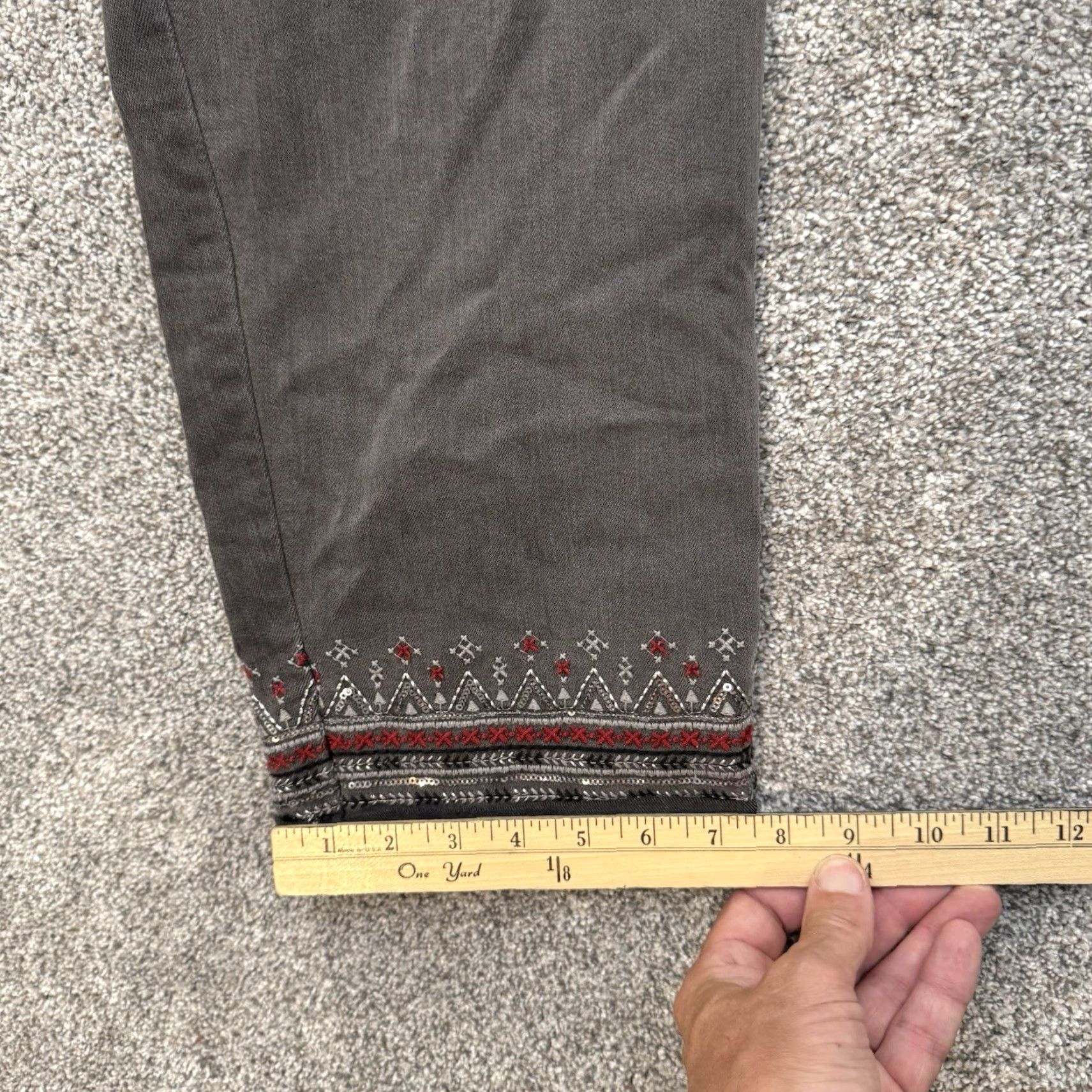 Vintage CJ Banks Plus Capri Jeans 24W Plus Slimming Embroidered Sequins Boho Tribal Festival Capri Jeans Gray Women 24W Womens Size 42" / US 20 - 5 Thumbnail