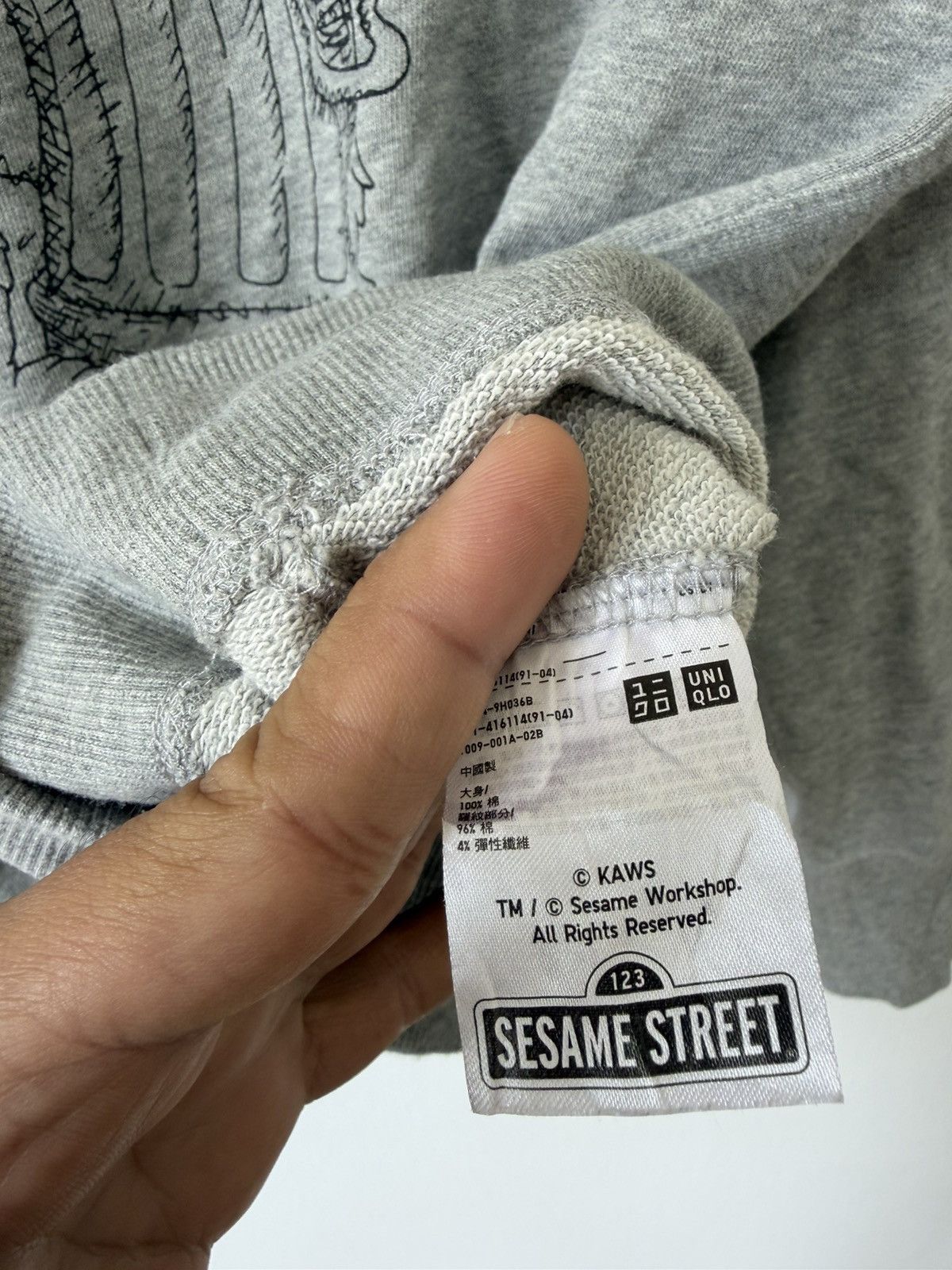 Kaws Kaws x Sesame Street Japan Sweatshirt Size US L / EU 52-54 / 3 - 6 Thumbnail