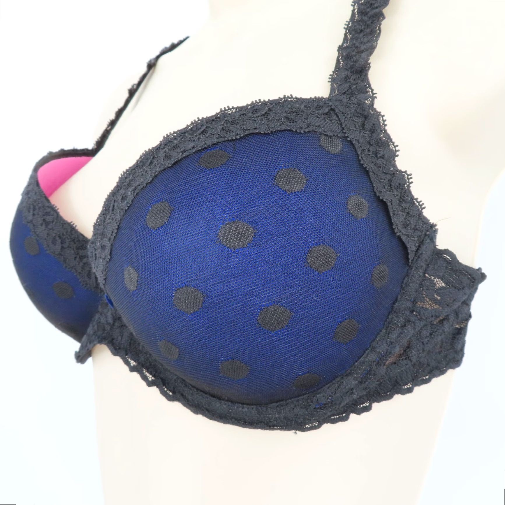 Victoria's Secret PINK Victoria's Secret Bra Demi Underwired Lace Wing 34C Black Polka Dot Dotted Wired Adjustable Straps 34 Cup C Women) Size ONE SIZE - 4 Thumbnail