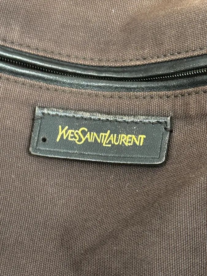 Yves Saint Laurent 2000s Yves Saint Laurent Easy Y Brown Grained Leather Handle Bag Size ONE SIZE - 10 Thumbnail