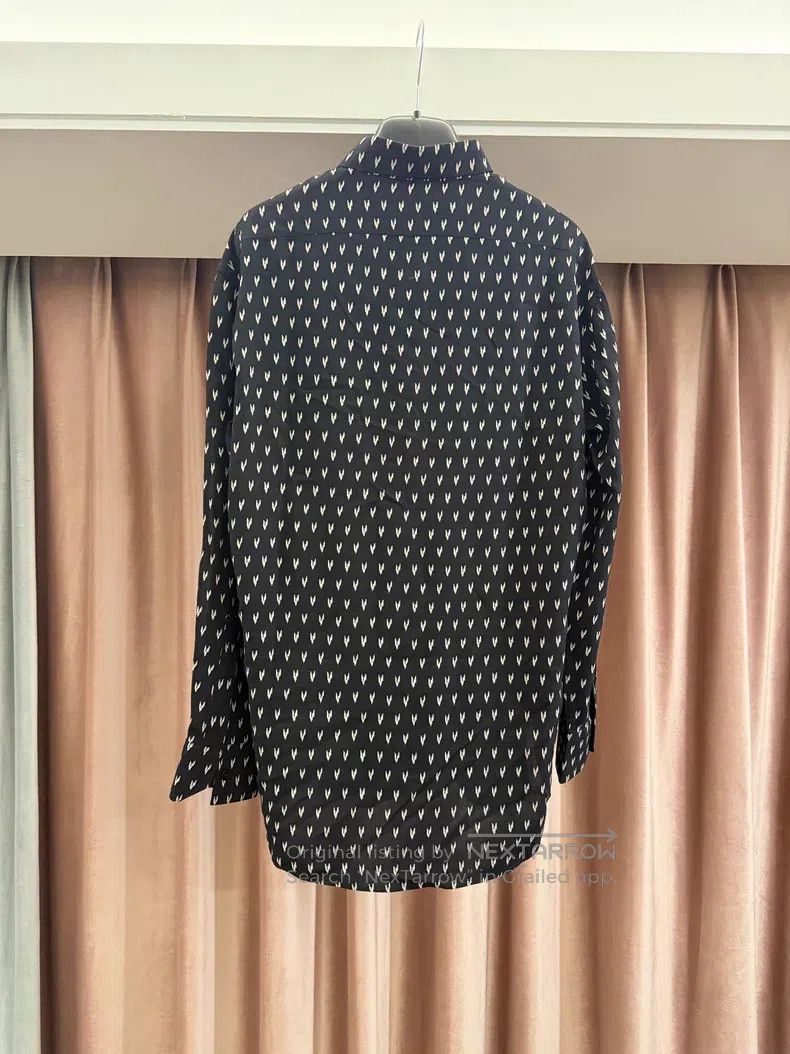 Saint Laurent Paris Saint Laurent Paris Black Lightning Silk Shirt Size XS / US 0-2 / IT 36-38 - 4 Thumbnail
