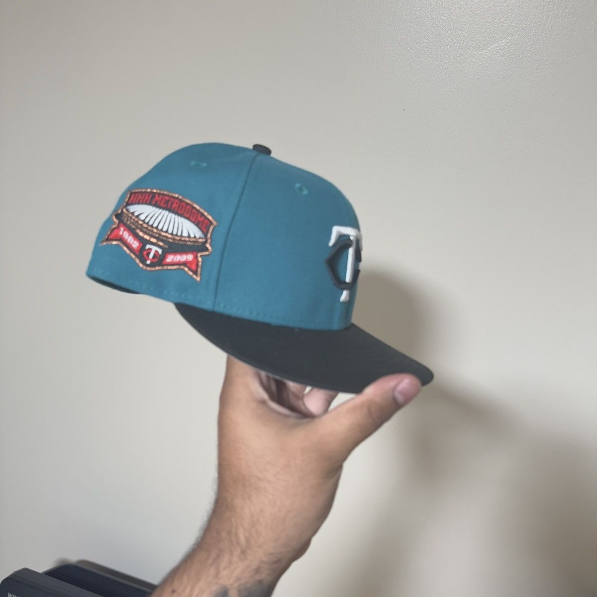 New Era Hat Club 71/2 Twin City Twins Two Tone Size ONE SIZE - 2 Thumbnail