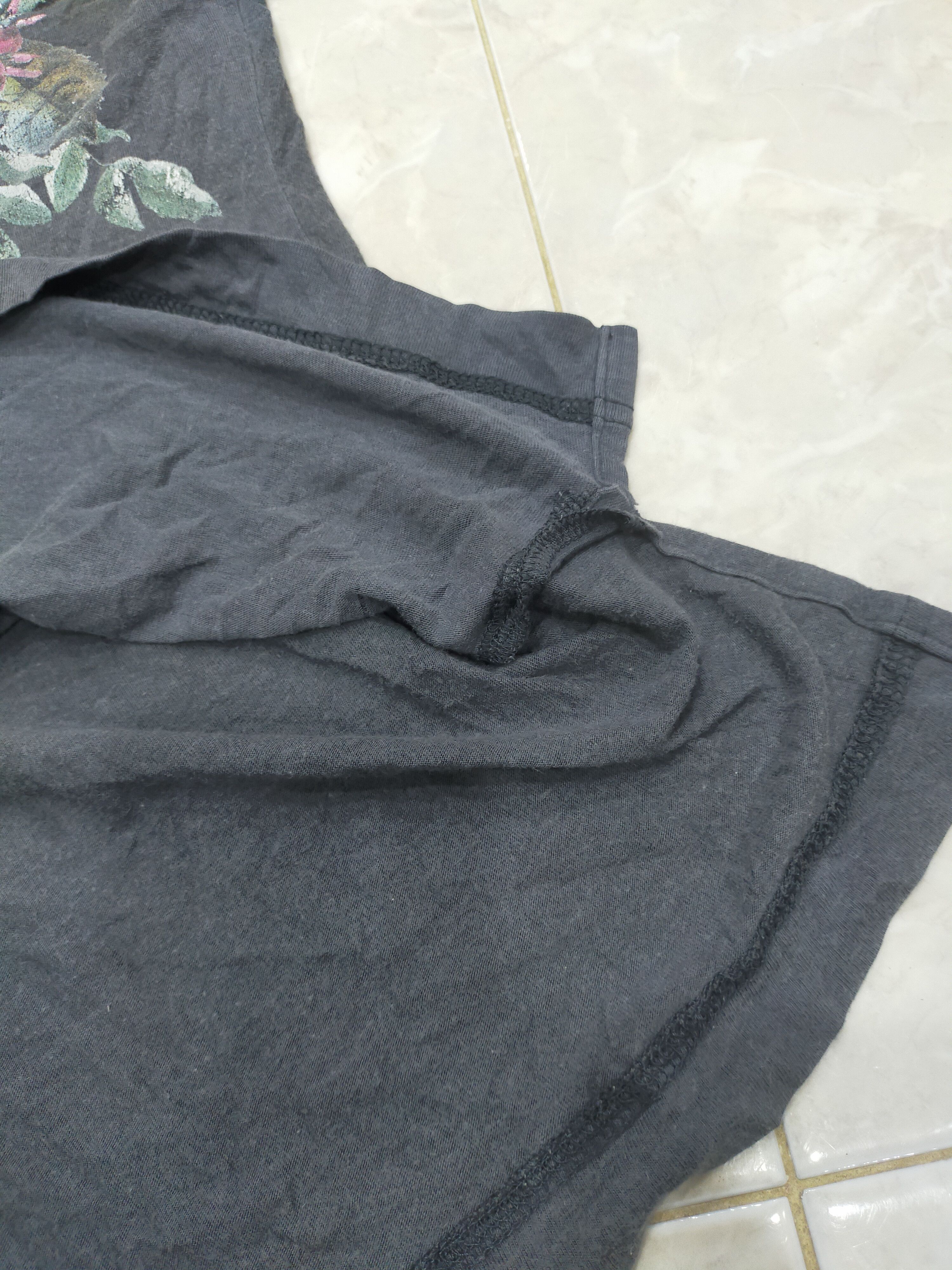 Designer × Vintage × Vivienne Westwood Vintage Vivienne Westwood Distressed Tee Size S / US 4 / IT 40 - 5 Thumbnail