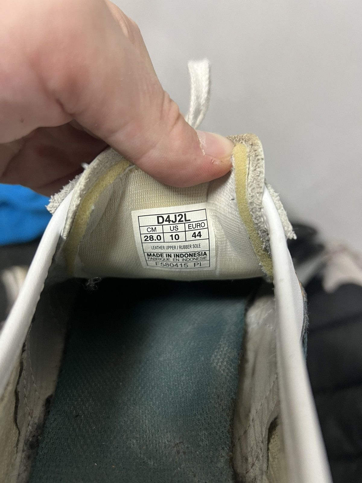 Asics Asics Tiger Onitsuka Sneakers Vintage Y2k Size US 10 / EU 43 - 8 Thumbnail