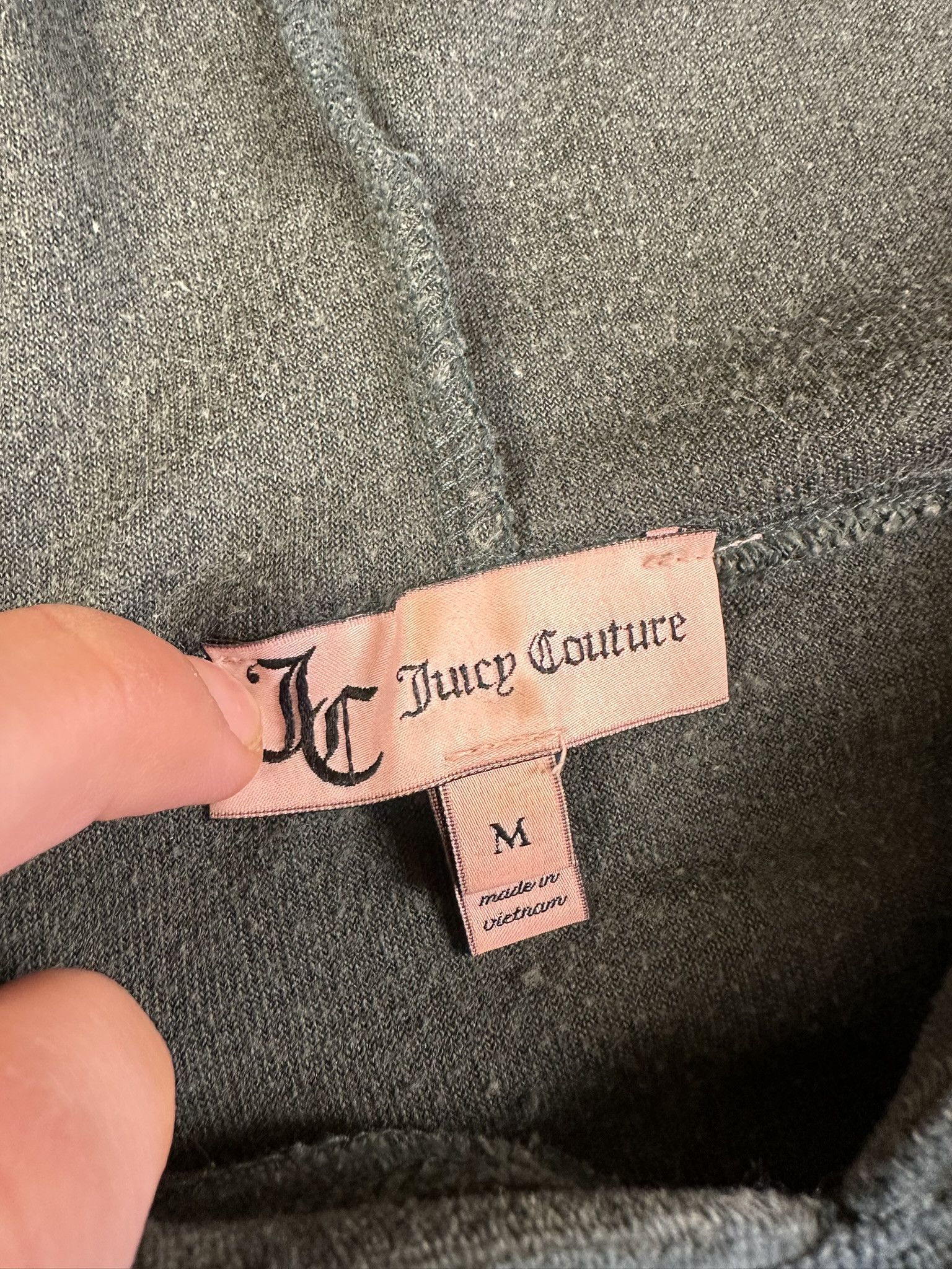 Juicy Couture Vintage Y2k Juicy Couture Velour Velvet Logo Hoodie Size M / US 6-8 / IT 42-44 - 13 Thumbnail