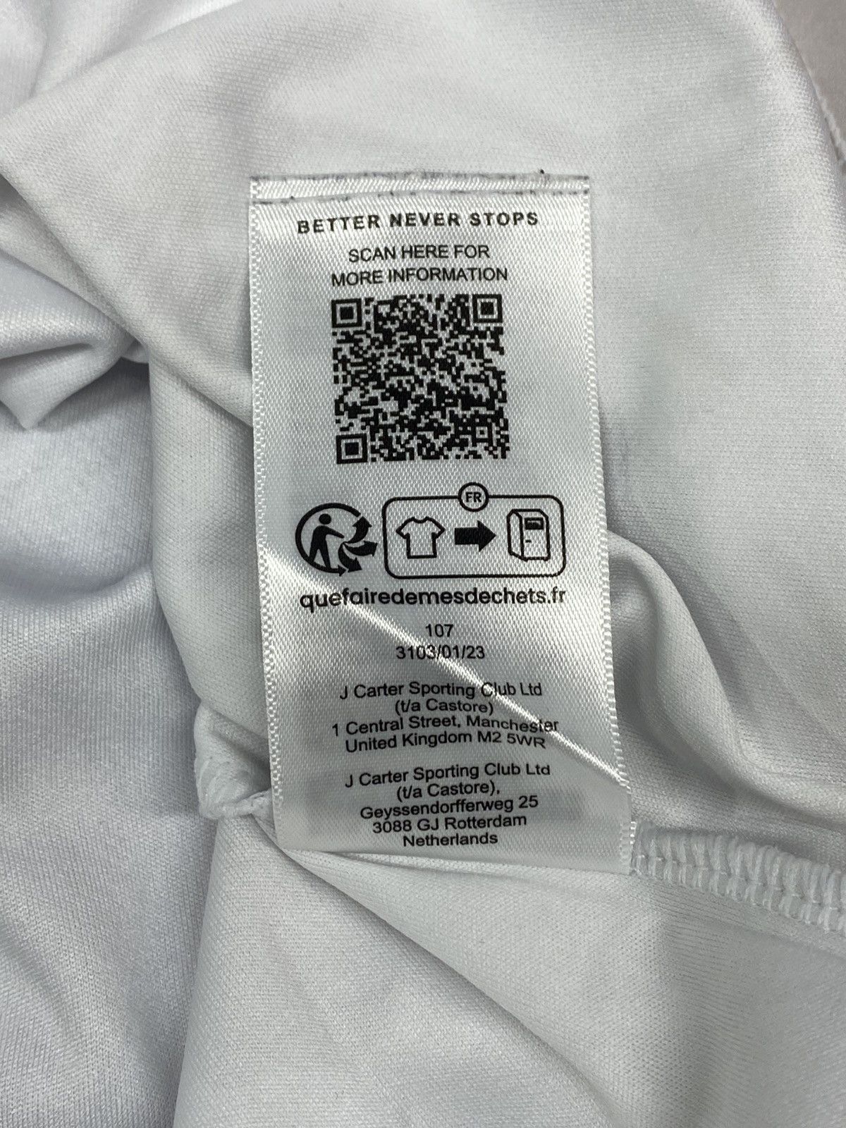 Other Aston Villa Castore Jersey t-shirts size S Size US XL / EU 56 / 4 - 16 Thumbnail