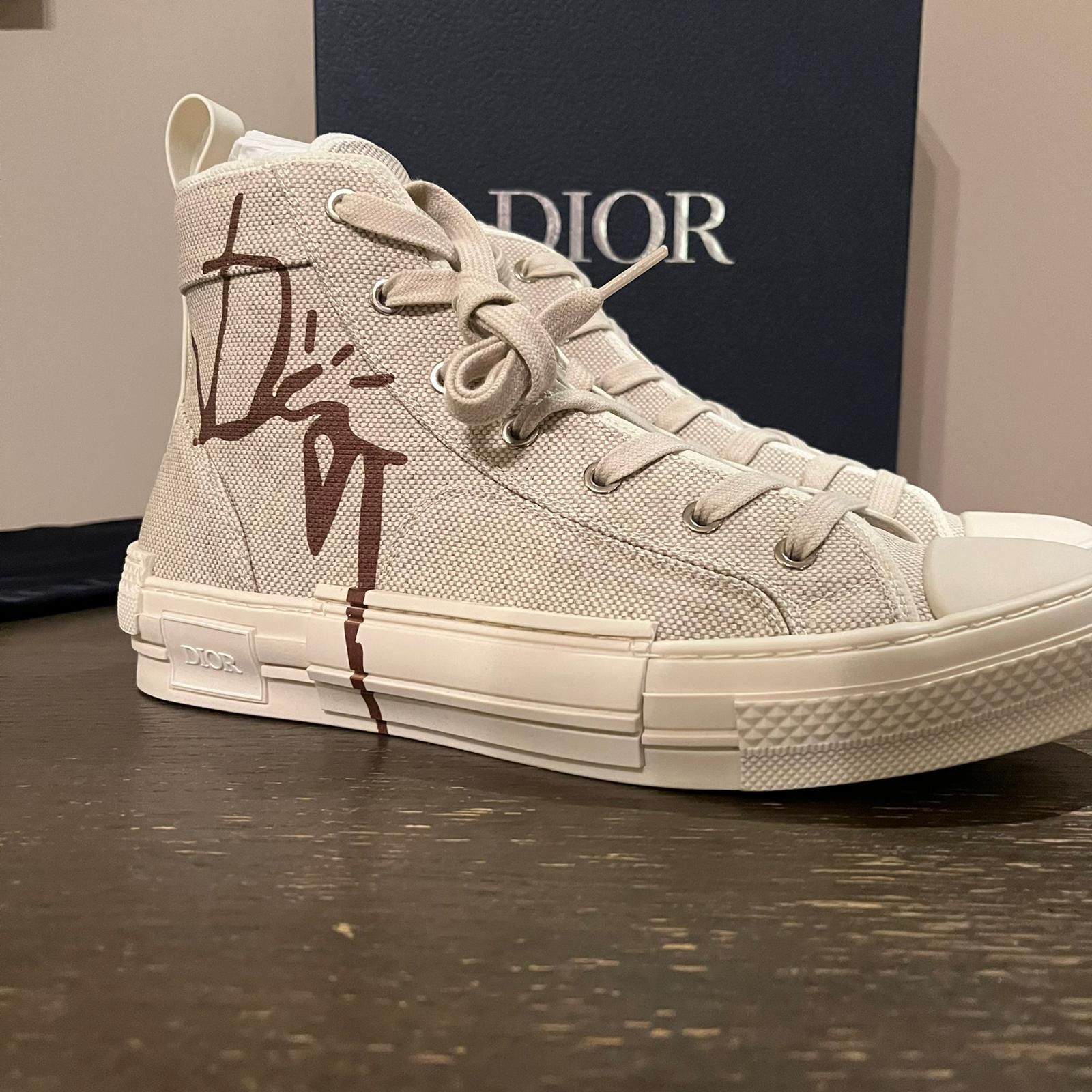 Dior × Travis Scott o1rshd1 Cactus Jack B23 High Top Logo Sneakers in Off White Size US 9 / EU 42 - 10 Thumbnail