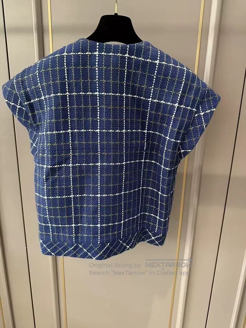 Chanel Chanel Blue tweed vest Size XS / US 0-2 / IT 36-38 - 2 Thumbnail