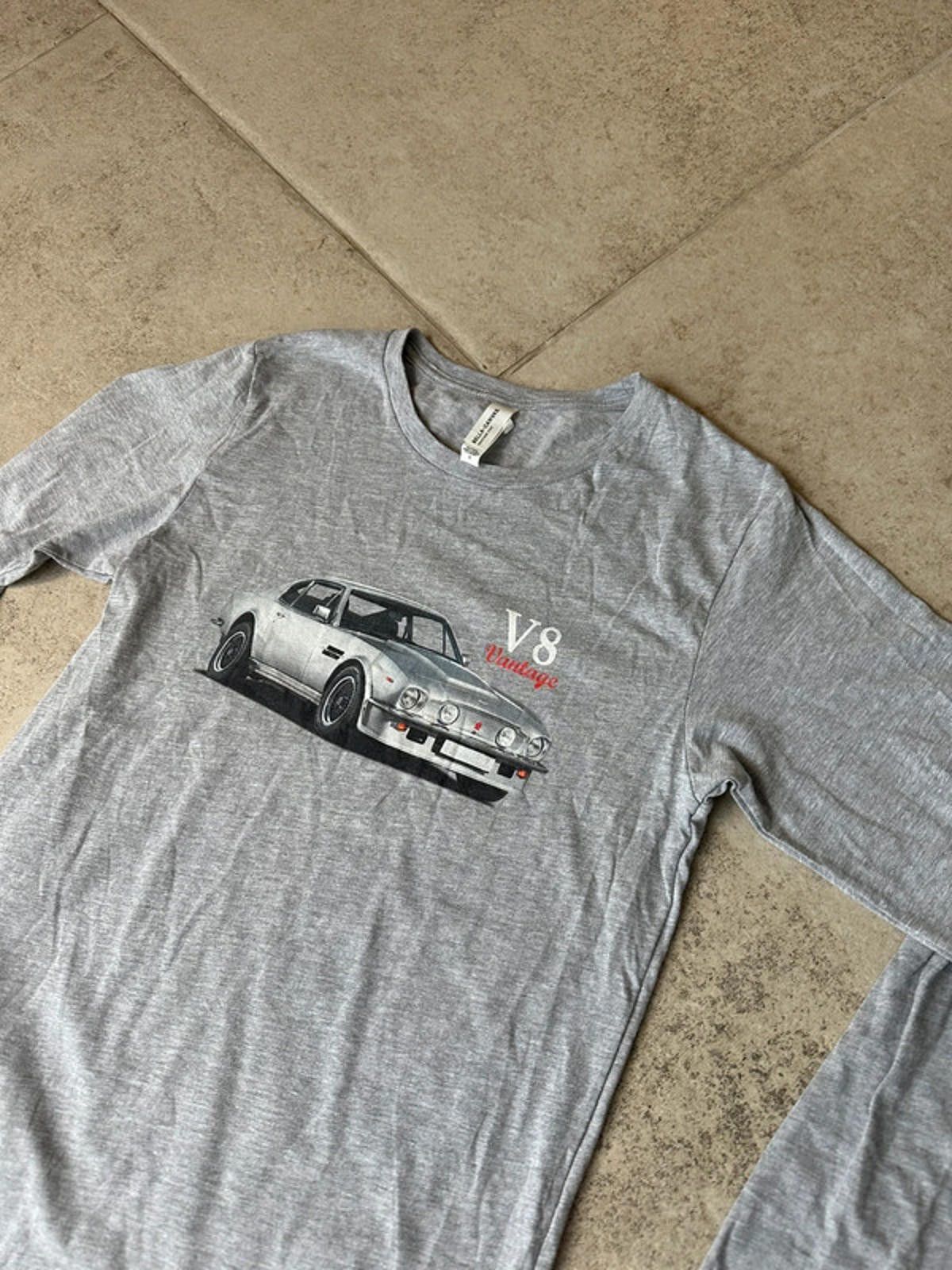 Designer Vintage Aston Martin Longsleeve Size US S / EU 44-46 / 1 - 3 Thumbnail