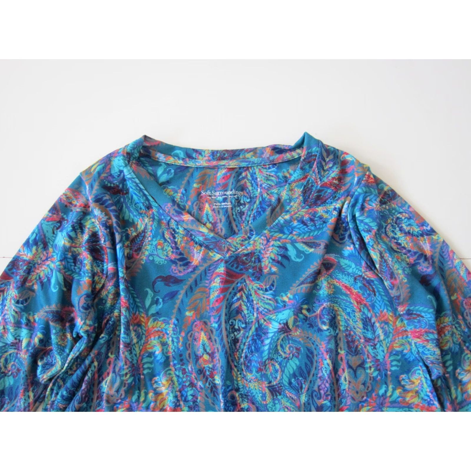 Soft Surroundings Soft Surroundings Blouse Tunic 3/4 Sleeve V-Neck PM Petite Women Blue Floral Stretch Blouse Size M / US 6-8 / IT 42-44 - 6 Thumbnail