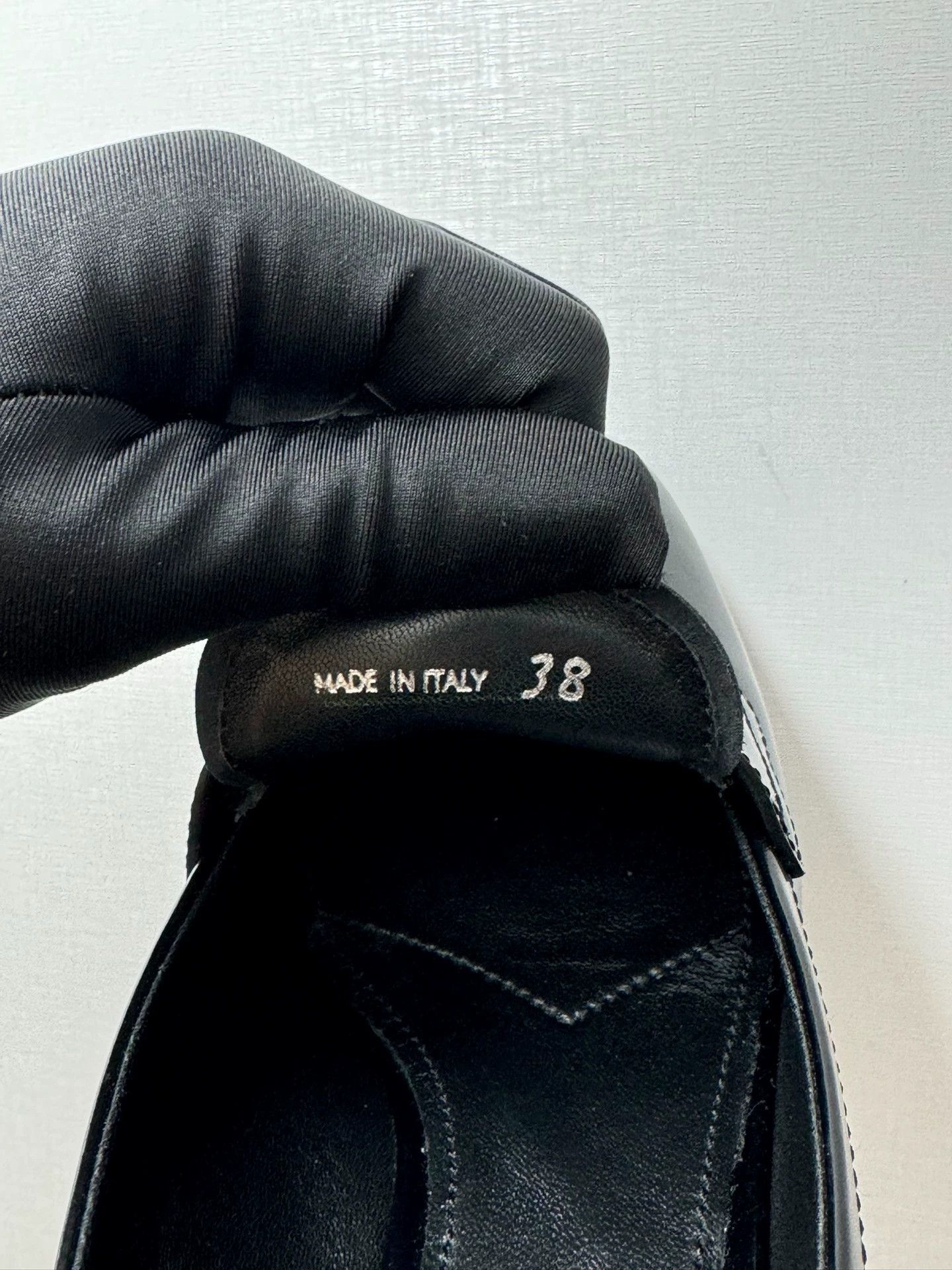 Prada Prada black triangular logo loafers Size US 7.5 / IT 37.5 - 6 Thumbnail