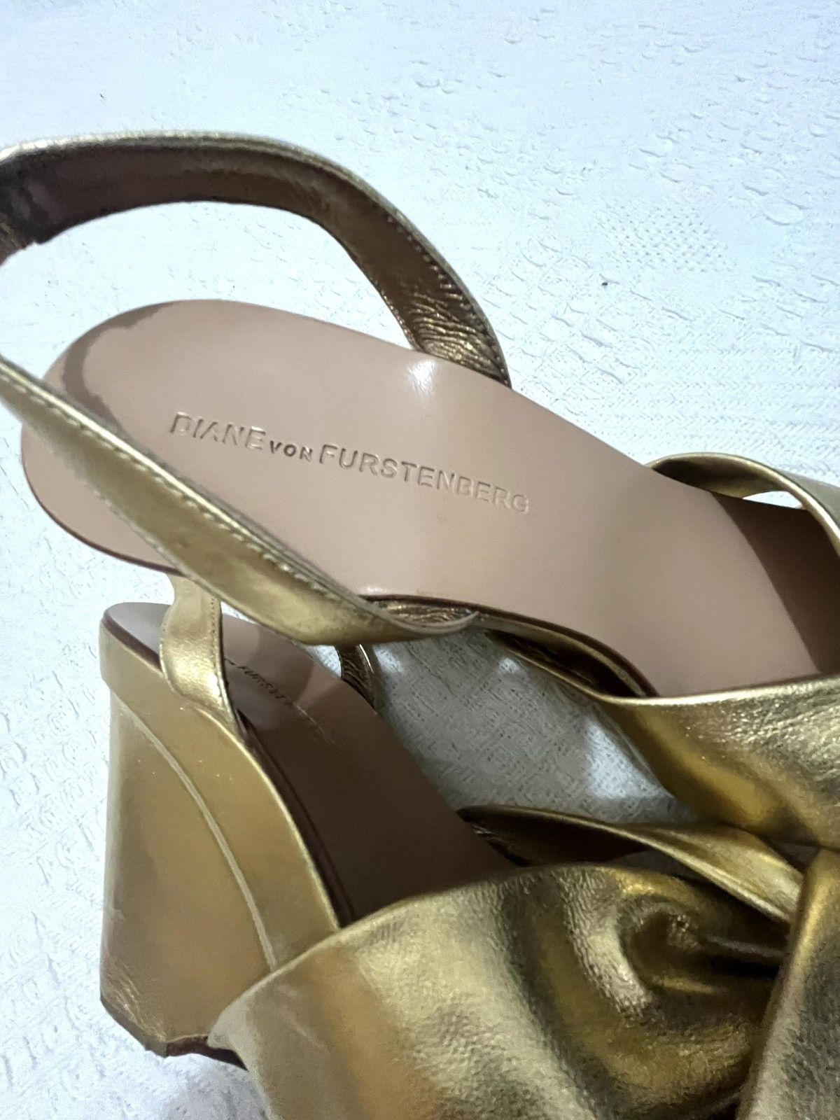 Diane von Furstenberg Diane von furstenberg vintage gold wedges (gold) Size US 11 / IT 41 - 6 Thumbnail