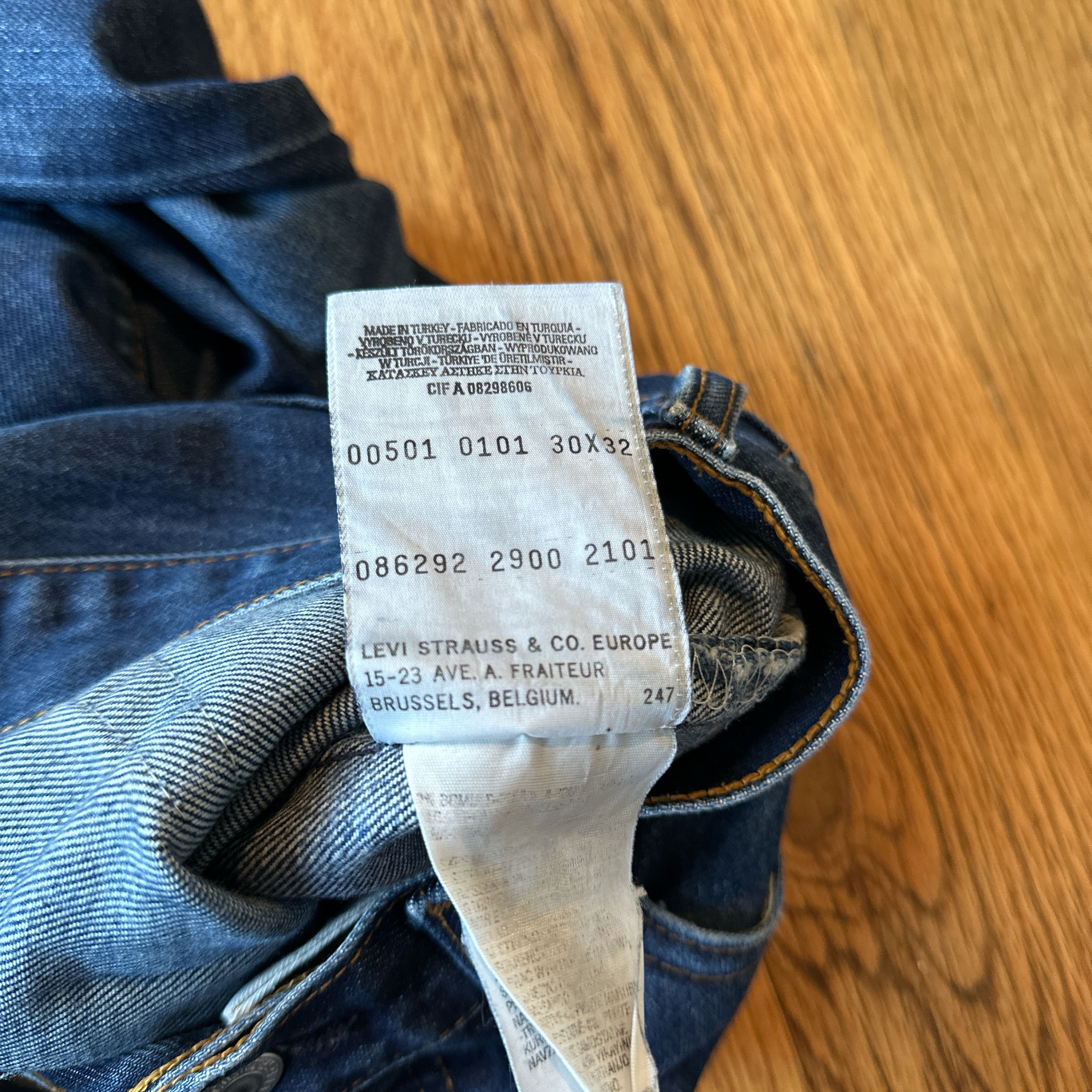 Levi's Levi's 501xx Straight Button Fly 30x30 Distressed Jeans Size US 30 / EU 46 - 8 Thumbnail