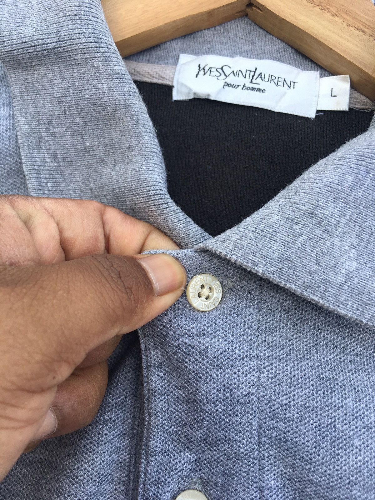 Yves Saint Laurent Rare Vintage Yves Saint Laurent Ysl Spellout Tshirt Size US L / EU 52-54 / 3 - 10 Thumbnail