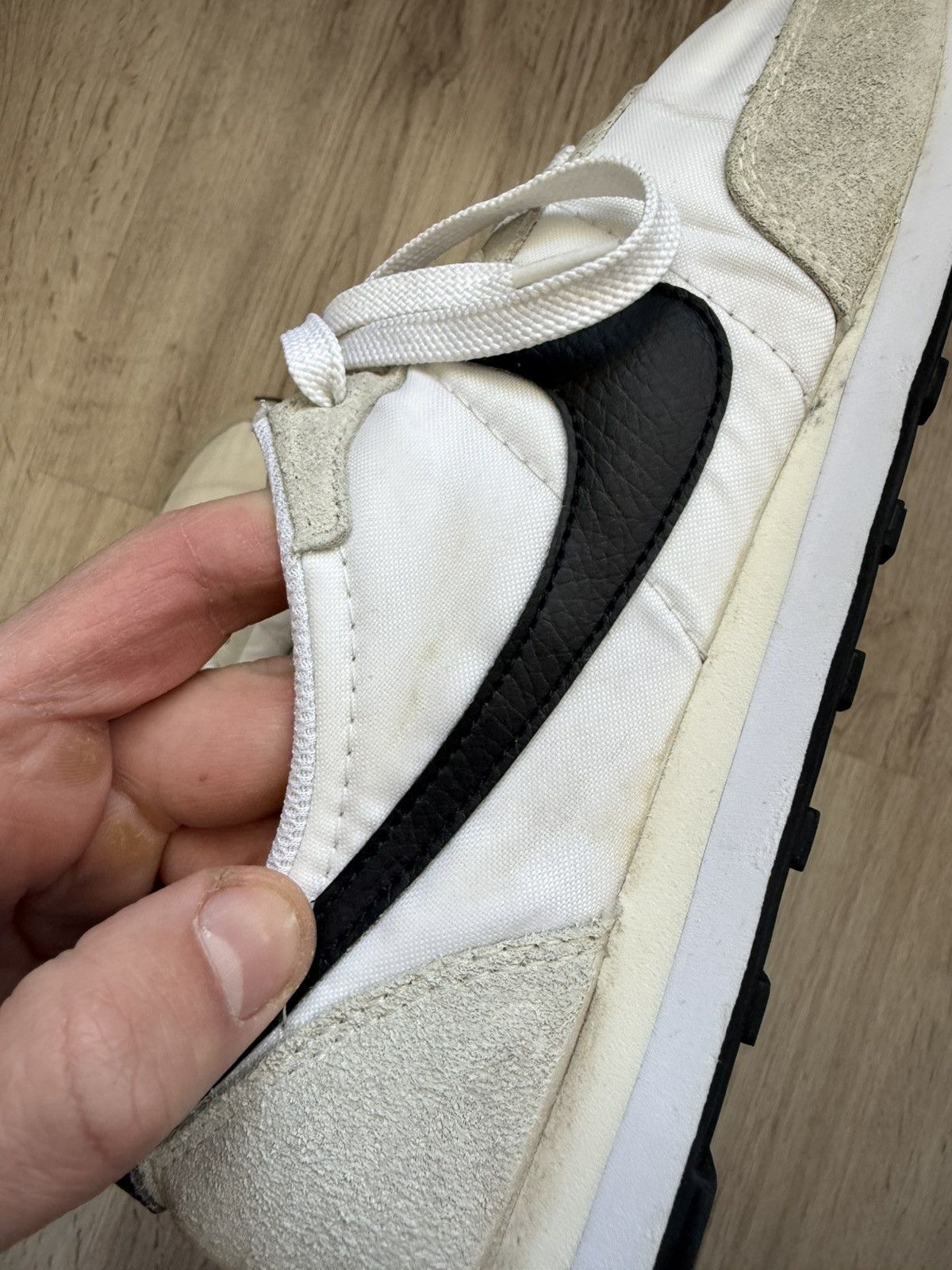 Nike Nike Waffle Trainer 2 WhiteBlack US 9.5 UK 8.5 Classic Retro Size US 9.5 / EU 42-43 - 19 Thumbnail
