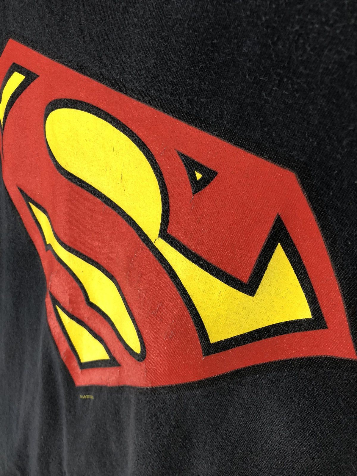 DC Comics × Vintage Vintage Y2K Superman DC Comics Big Logo Faded Tshirt Size US XL / EU 56 / 4 - 8 Thumbnail
