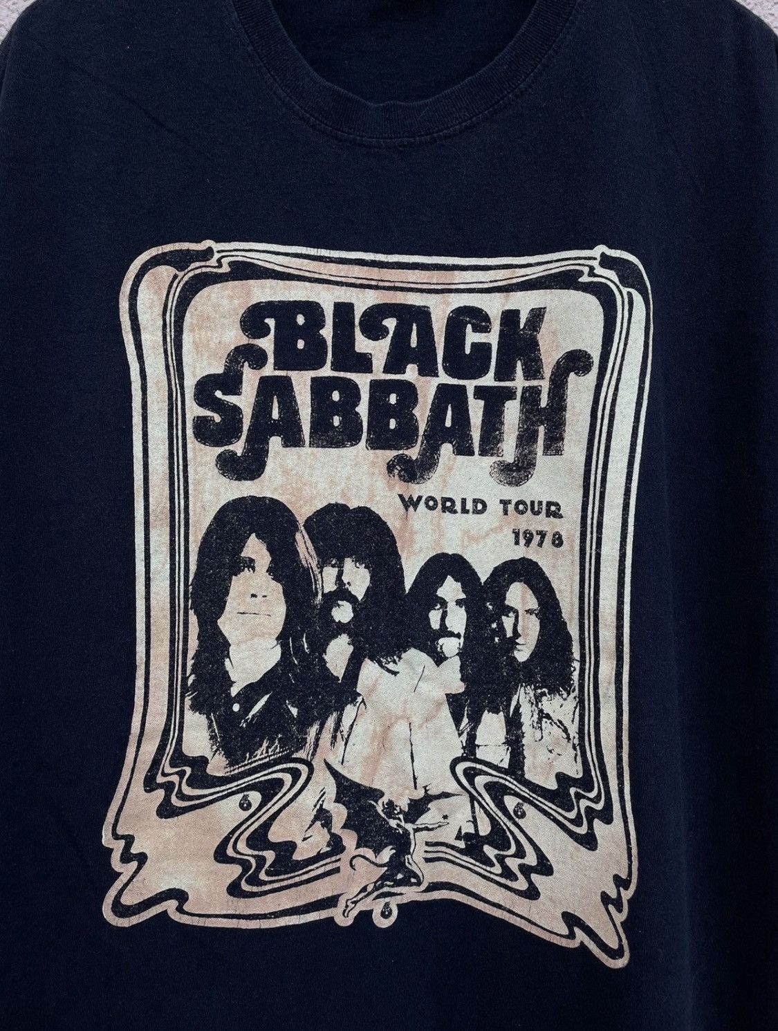 Black Sabbath Black Sabbath Official Merch Band Tee vintage 2013 rare rock Size US XL / EU 56 / 4 - 3 Thumbnail