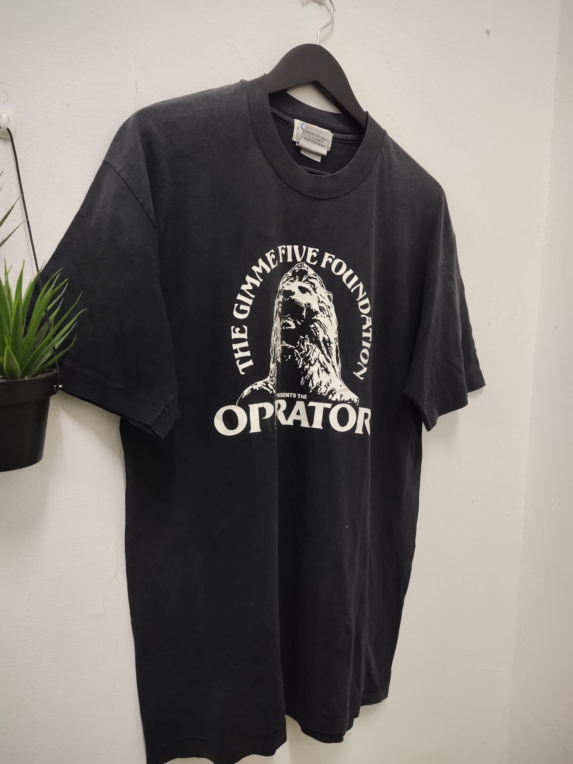 Gimme Five Vintage 90s Gimme Five Foundation clothing streetwear tees Size US L / EU 52-54 / 3 - 5 Thumbnail