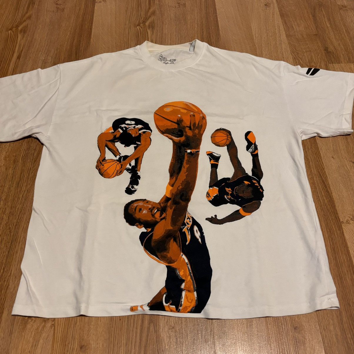 Sergio Calabasas Sergi Calabasas Kobe Commerative Tee Size US L / EU 52-54 / 3 - 1 Thumbnail