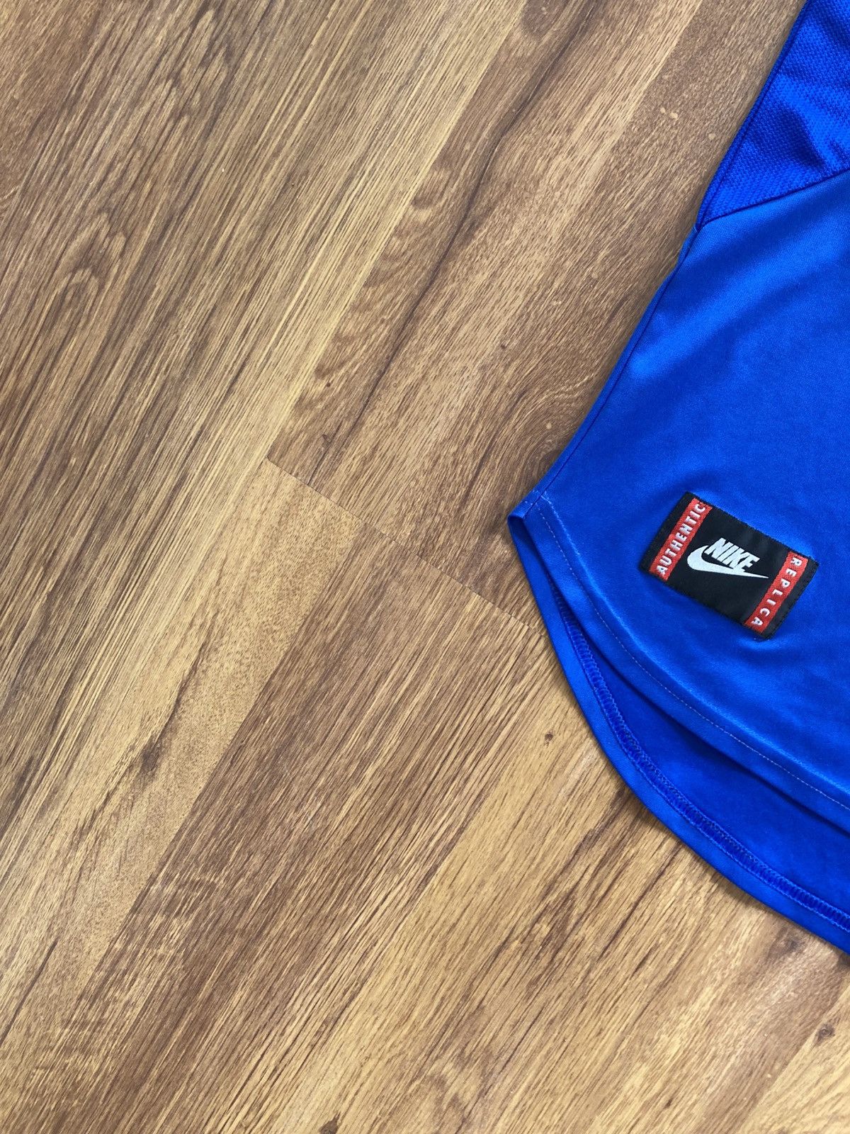 Vintage Vintage 1996 Nike italy soccer football jersey M y2k 90s Size US M / EU 48-50 / 2 - 6 Thumbnail