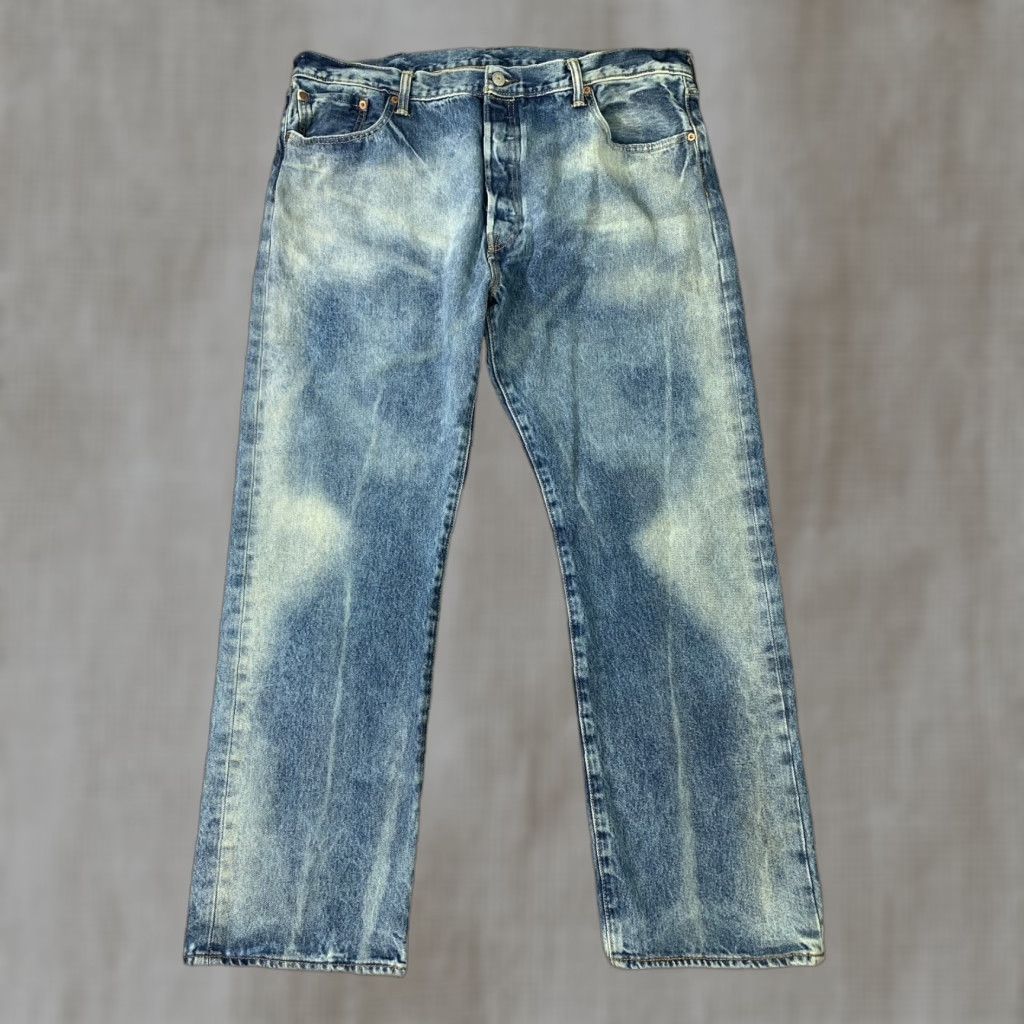 VINTAGE Levis 501 Jeans Men 40x30 Blue Faded Original Straight Button Fly 100% Cotton