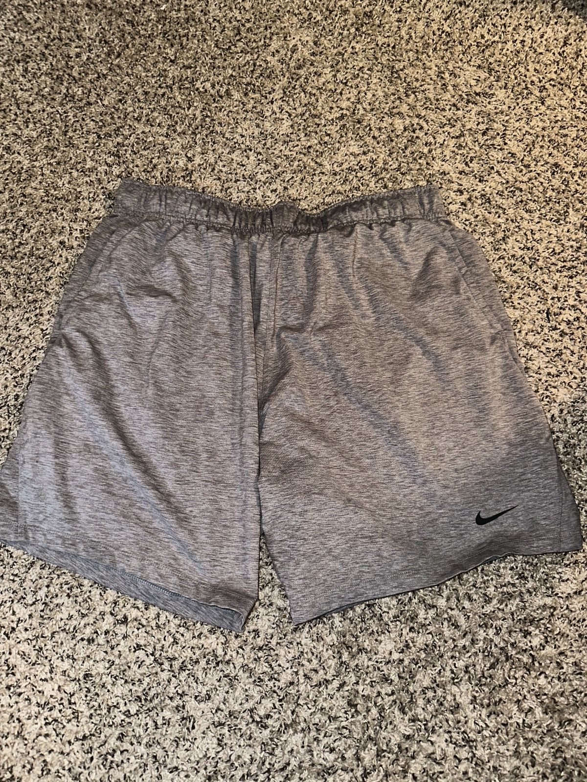 Nike Nike Shorts Size US 42 / EU 58 - 1 Thumbnail