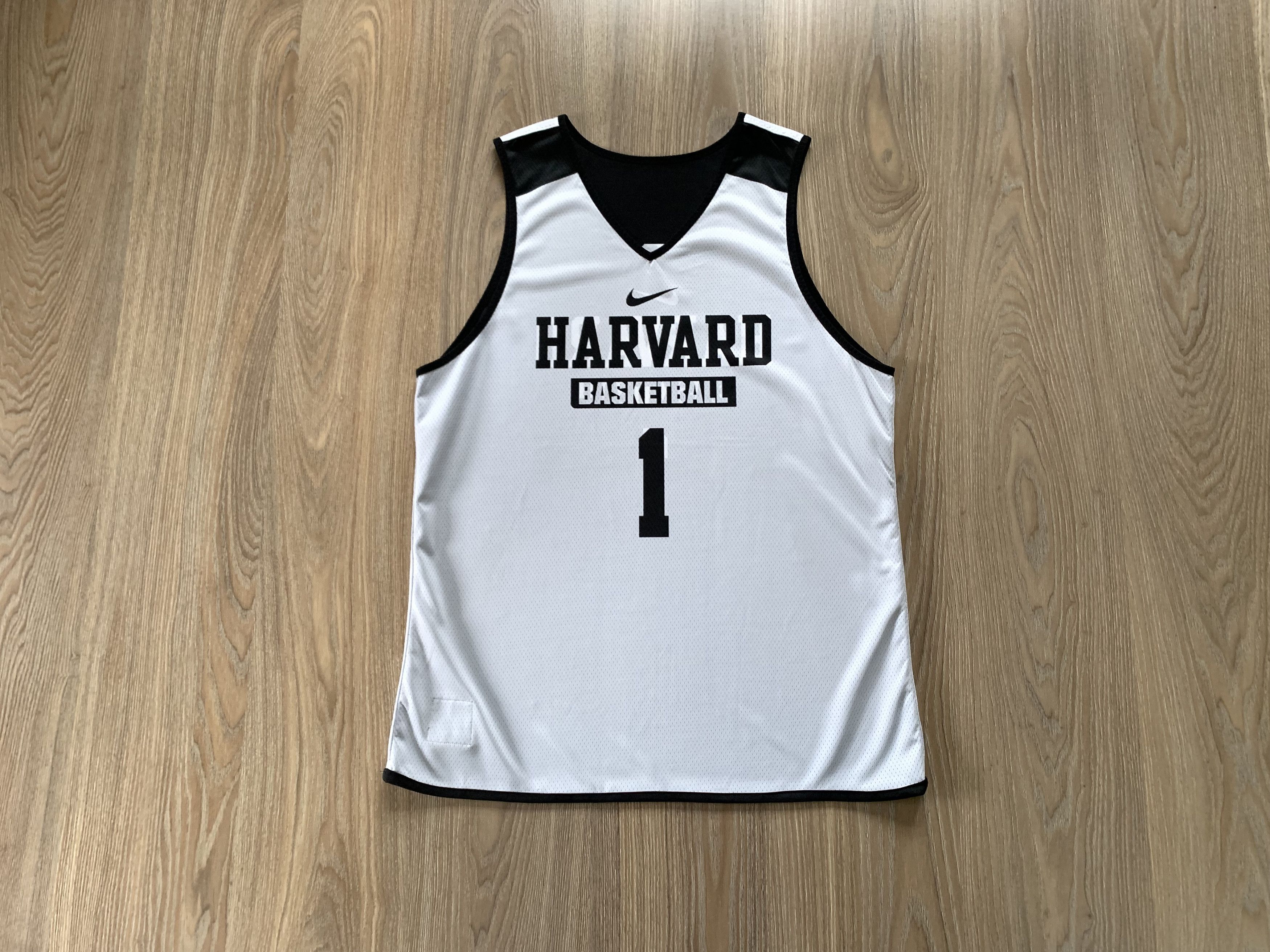 NBA × Nike Nike Harvard Basketball Reversible Men Tank Top Size US L / EU 52-54 / 3 - 3 Thumbnail