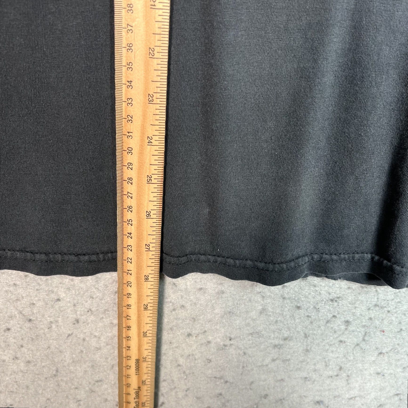 Vintage VINTAGE Cinder Block T Shirt Band Adult Large Black Men 1990s Flogging Molly Graphic Tee Mens Large Black 1990s Concert Merch Size US L / EU 52-54 / 3 - 3 Thumbnail