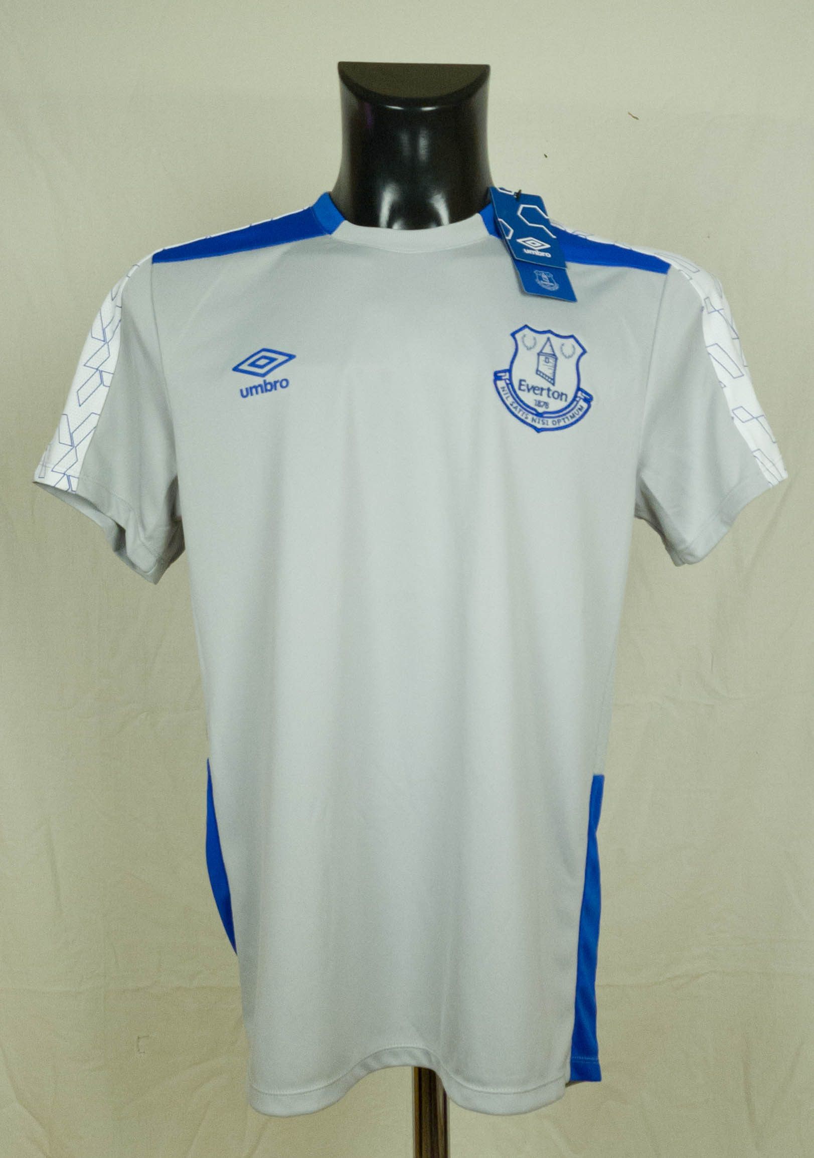 Umbro EVERTON ENGLAND TRAINING FOOTBALL SHIRT UMBRO SIZE M Size US S / EU 44-46 / 1 - 1 Thumbnail