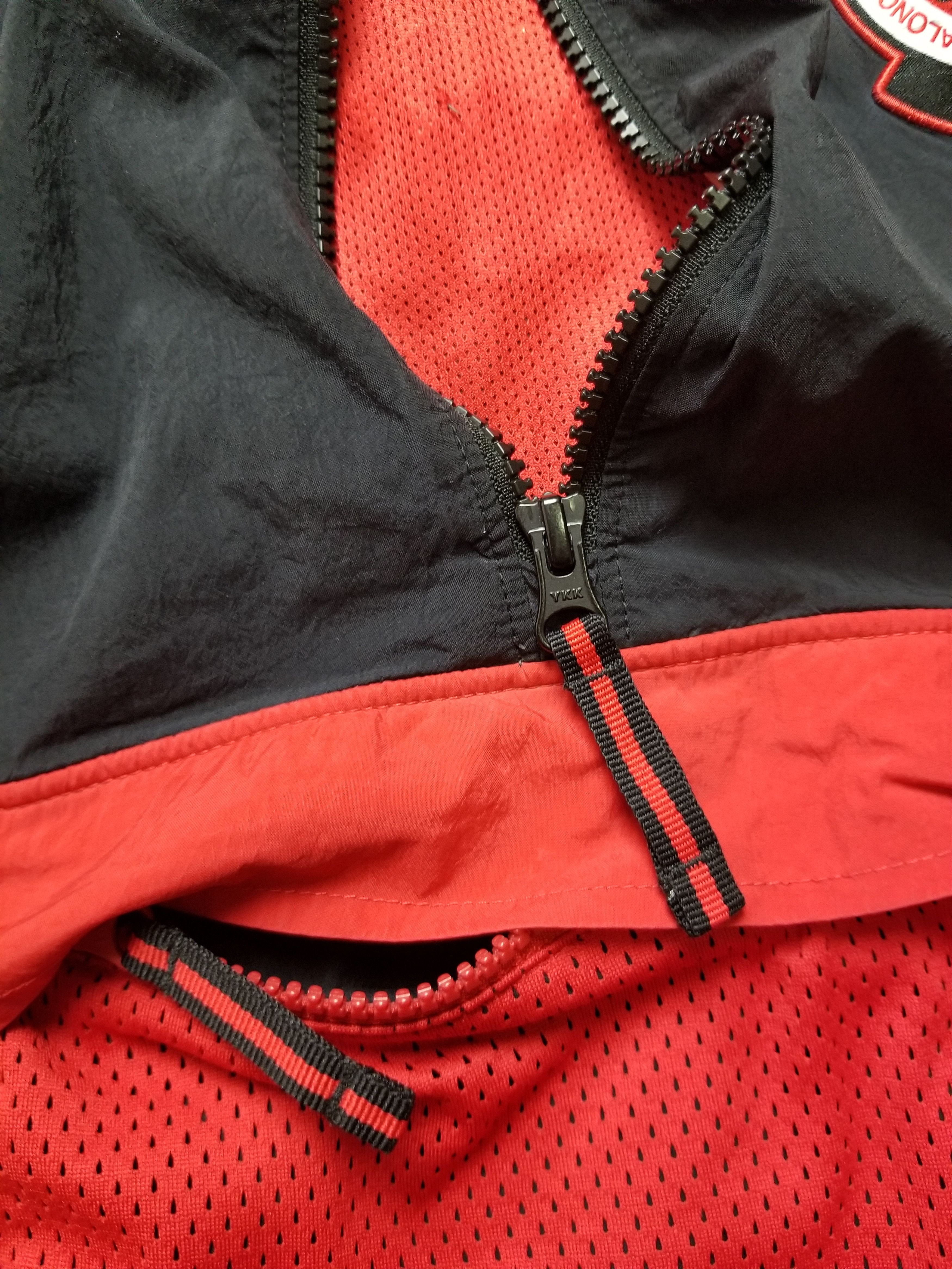 Nike NIKE NBA CHICAGO BULLS WOMEN'S TRACKJACKET ANORAK 1/2 ZIP Size S / US 4 / IT 40 - 6 Thumbnail