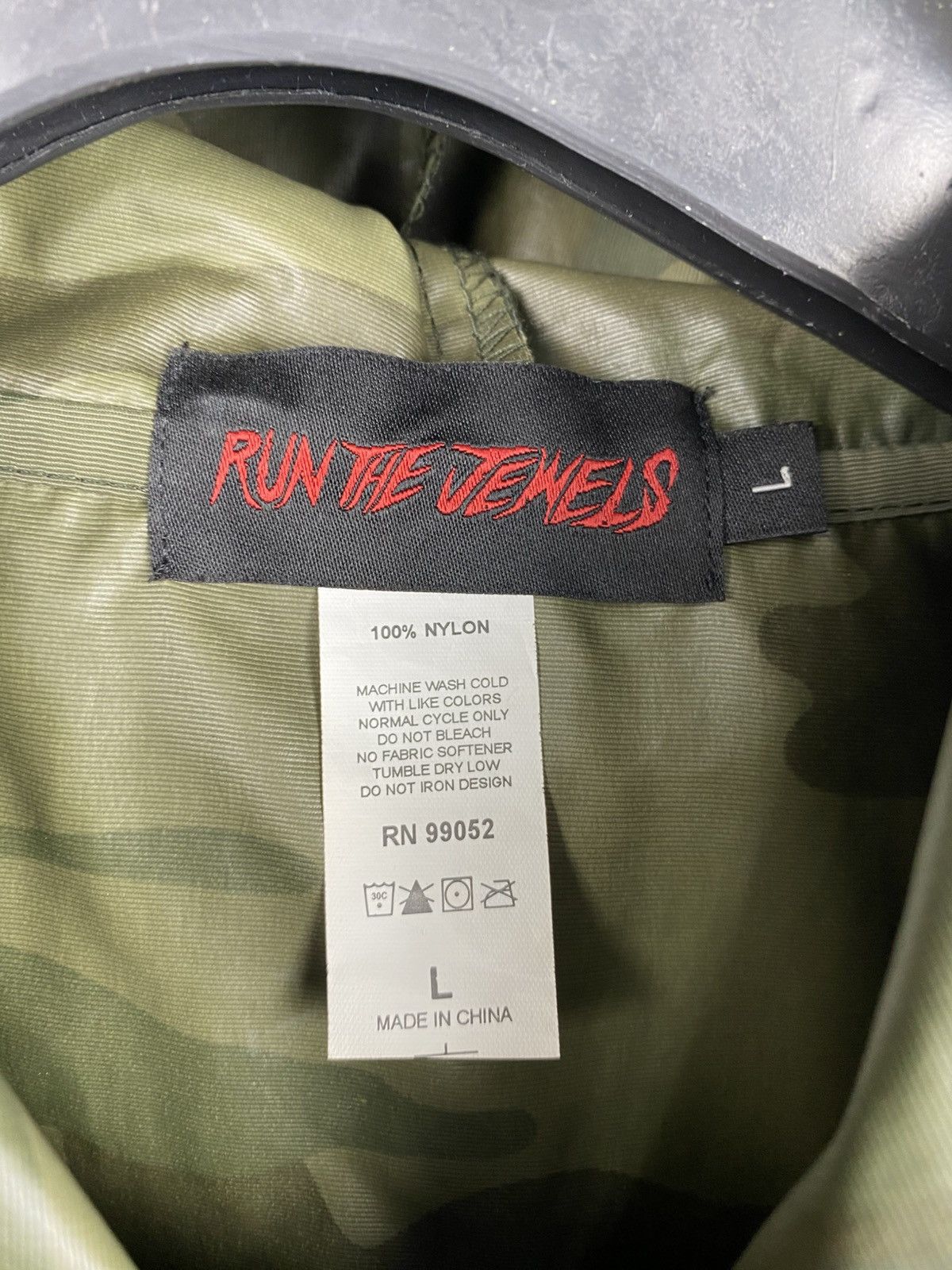 Run The Jewels Run The Jewels Daylight Curfew Nylon Jacket Camo Rare size L Size US L / EU 52-54 / 3 - 4 Thumbnail