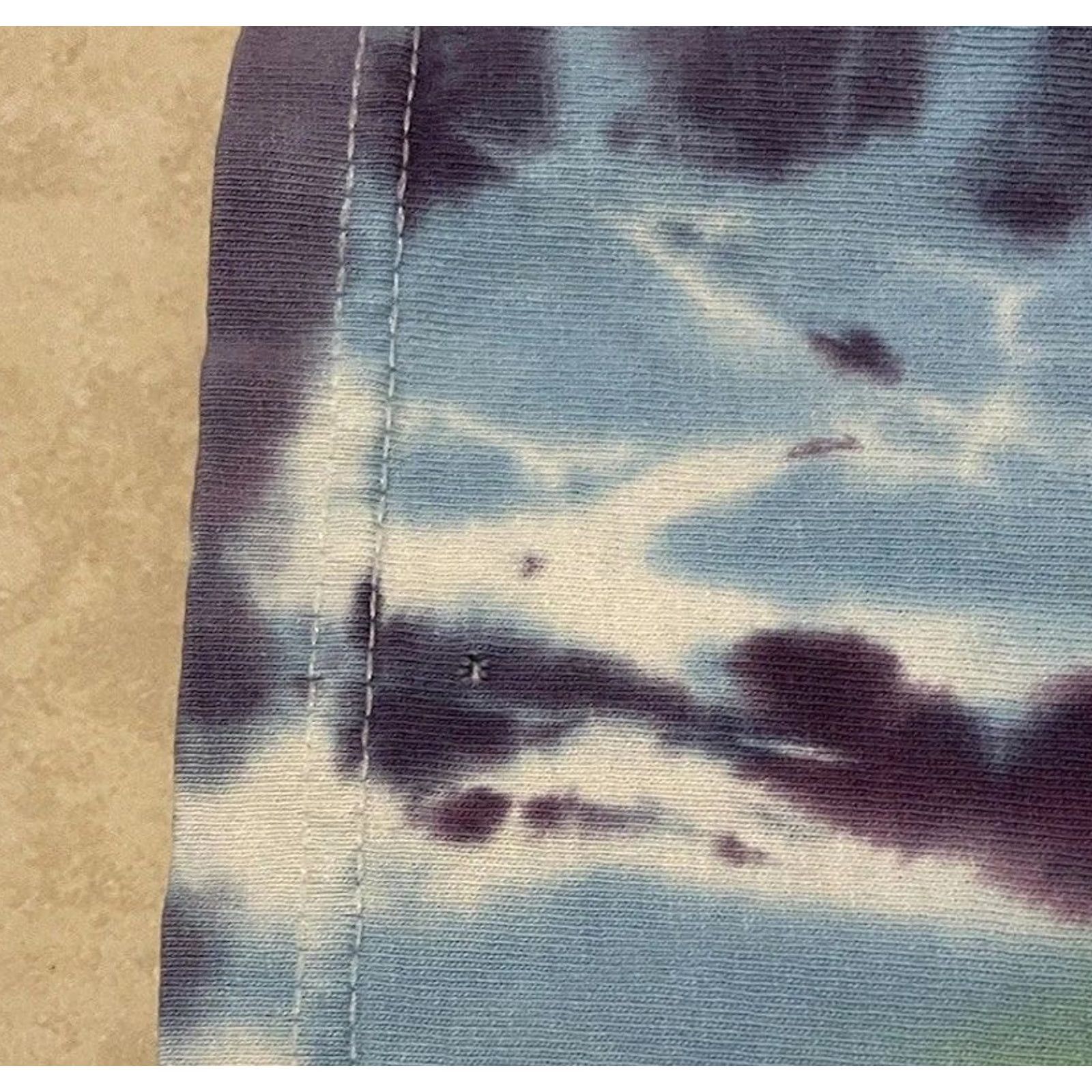 Vintage VINTAGE Protect Our Planet Tie Dye Shirt M Red Beach Surf 90s Y2K Mens Graphic Tee Size US M / EU 48-50 / 2 - 4 Thumbnail