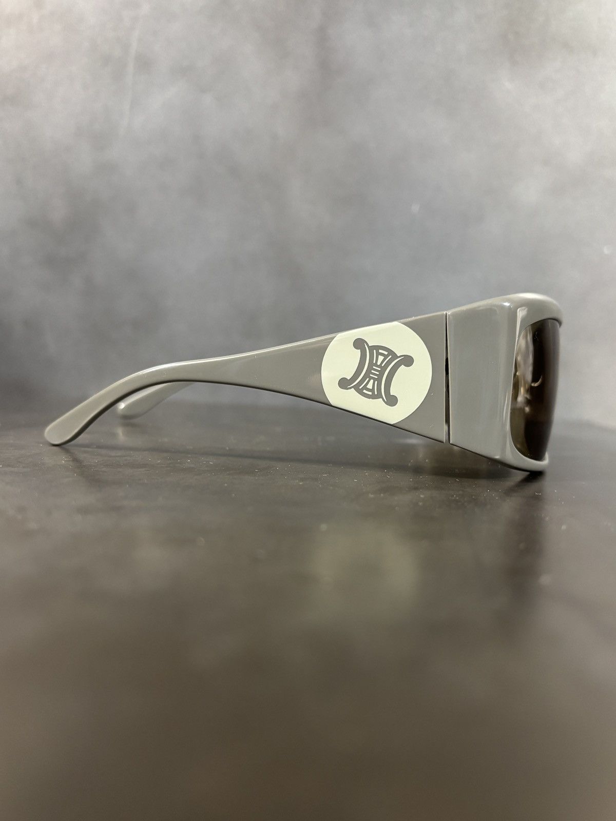 Celine 2000s Celine Sunglasses Triomphe Vintage Sport Wrap Logo Size ONE SIZE - 5 Thumbnail