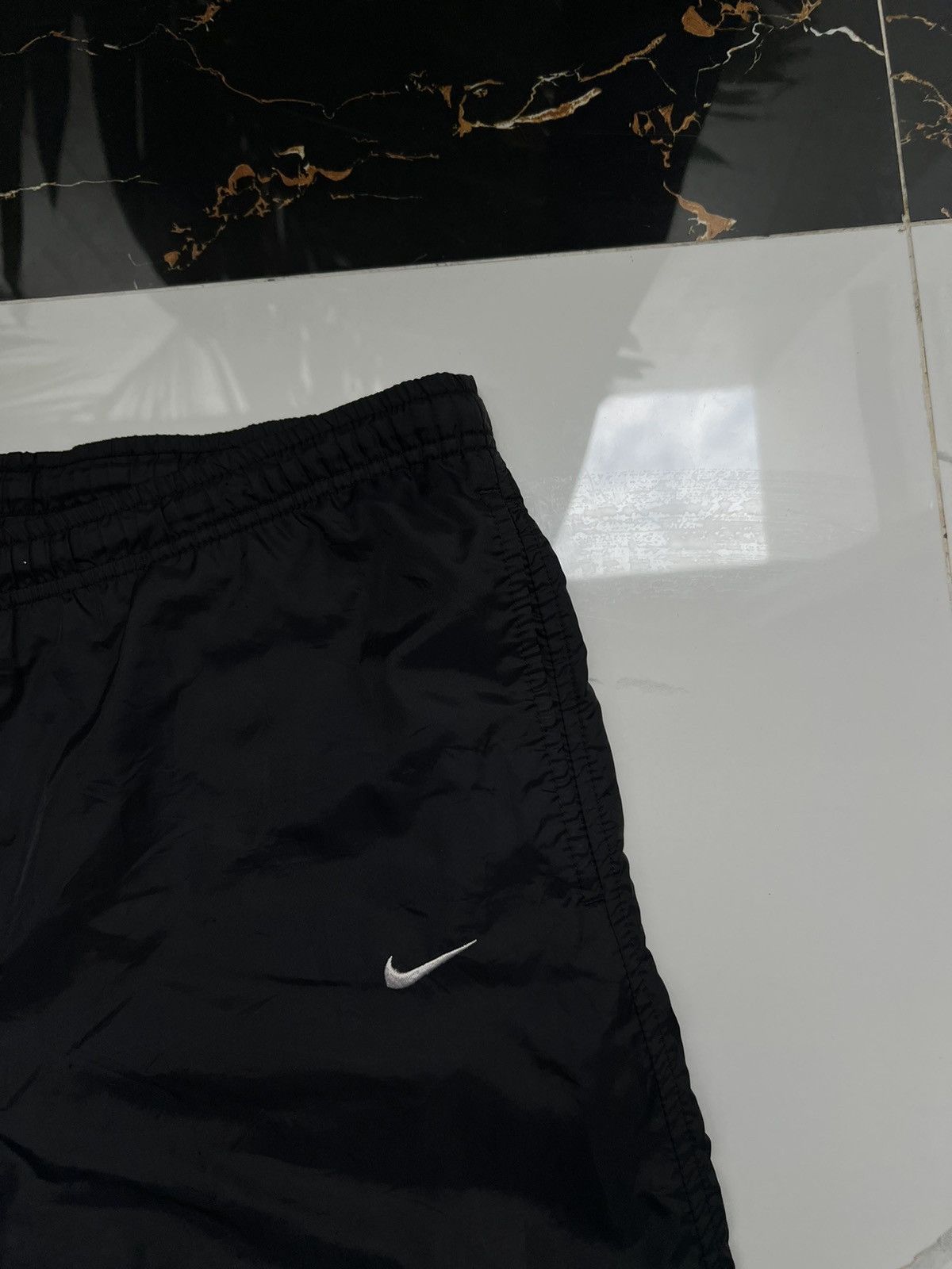 Nike × Vintage 90's NIKE Y2K BAGGY RETRO RARE SWOOSH LOGO TRACK PANTS Size US 32 / EU 48 - 3 Thumbnail