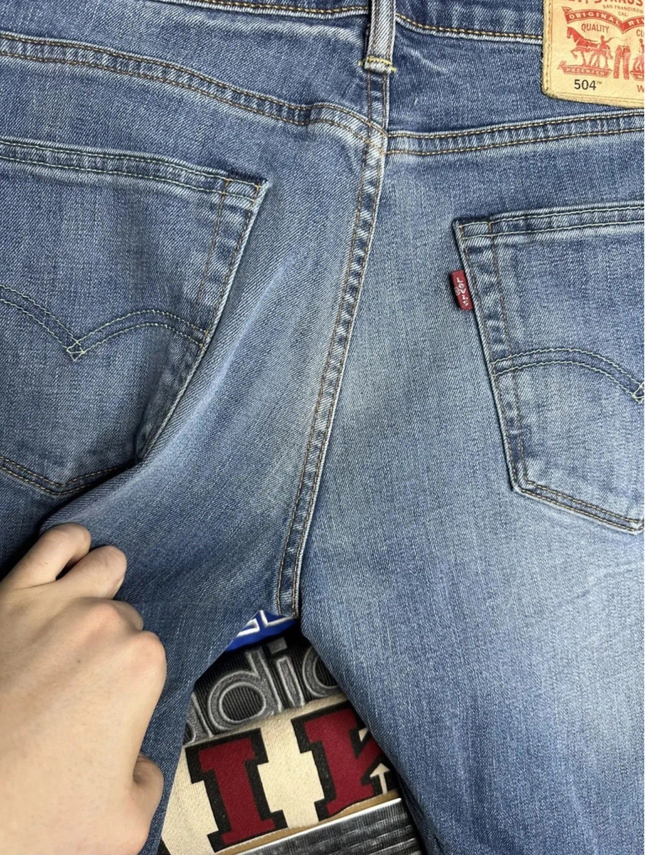 Levi's Levi’s 504 Regular Straight Jeans W32 L32 - Medium Wash Size US 32 / EU 48 - 5 Thumbnail