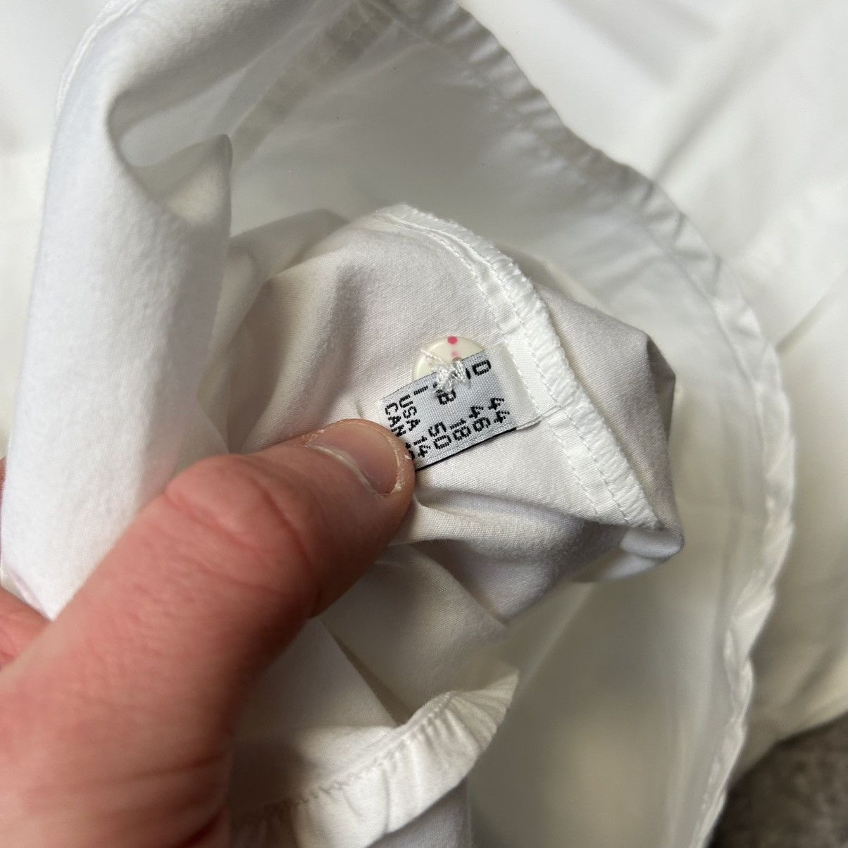 Burberry Luxury Burberry Small Logo Button Basic designer shirt Size L / US 10 / IT 46 - 11 Thumbnail