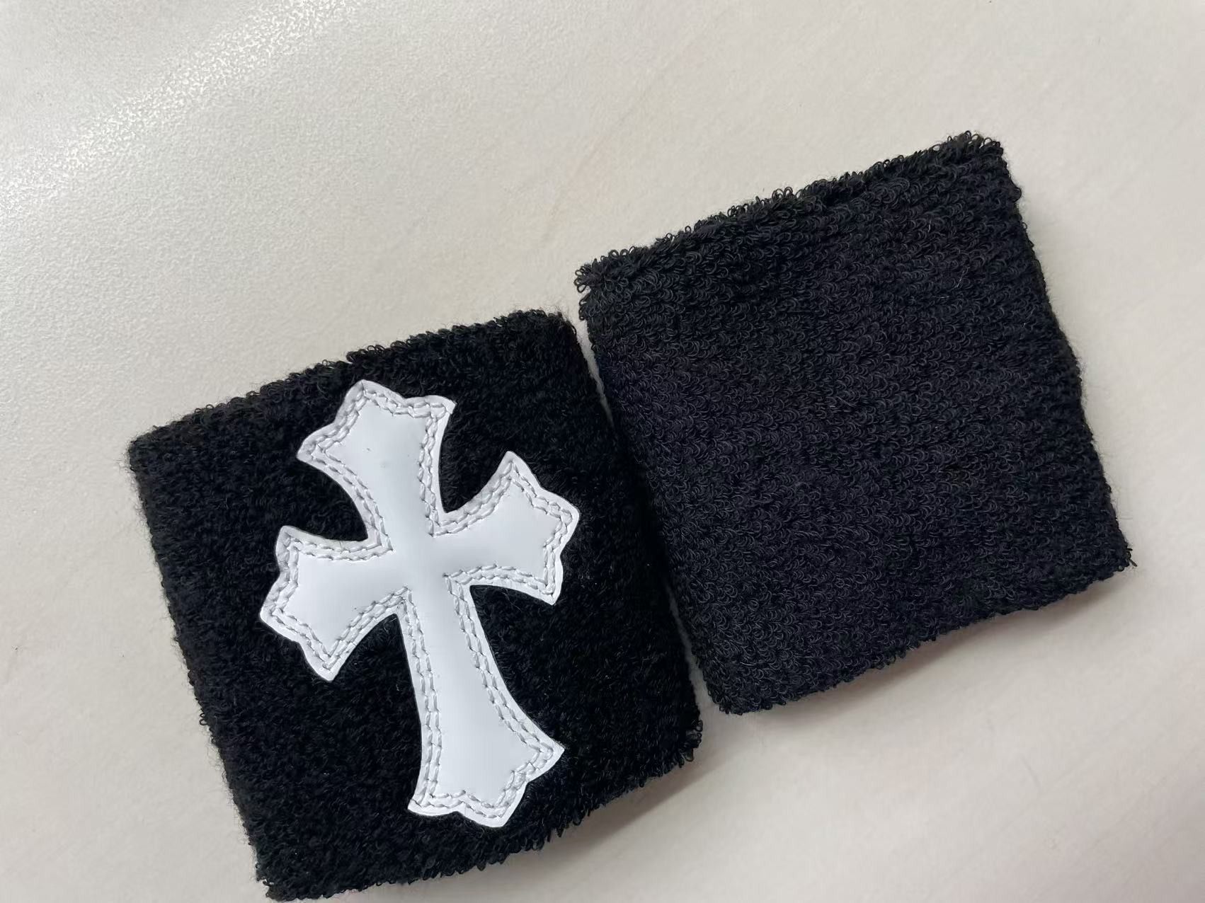 Chrome Hearts Chrome Hearts White Patent Leather Cross Patch Sweatbands Size ONE SIZE - 4 Thumbnail