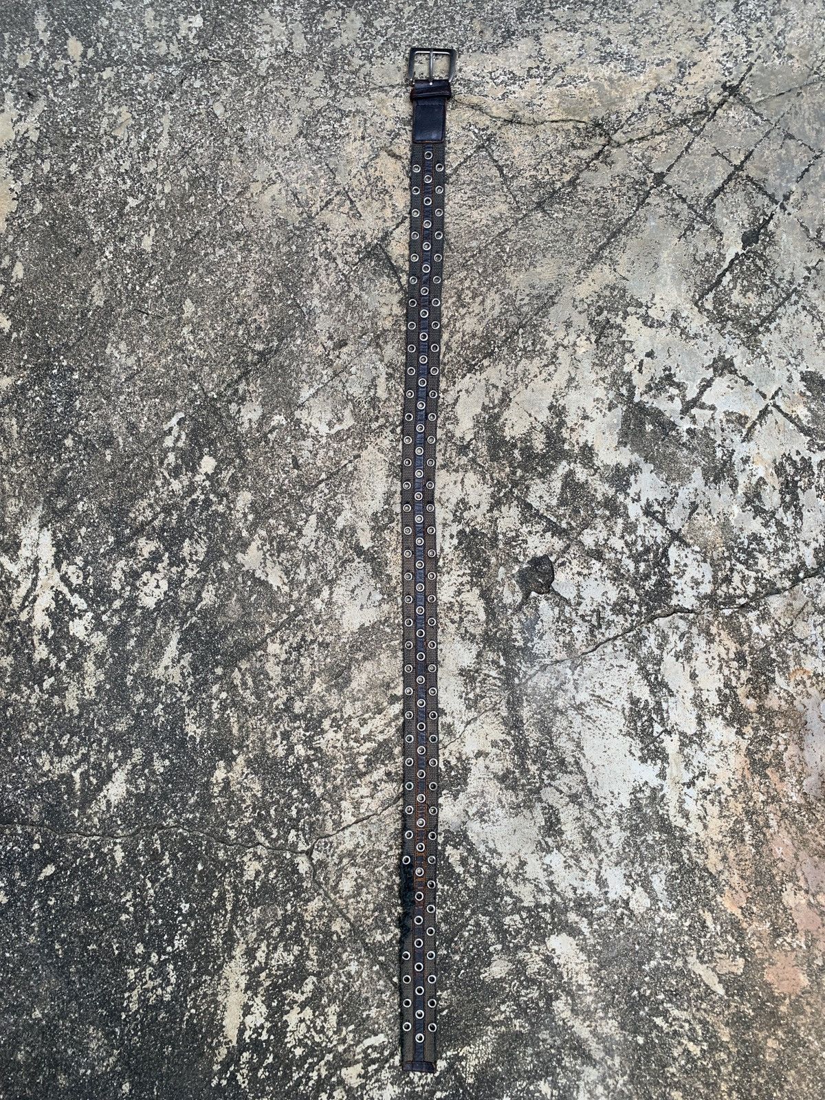 Armani Exchange × Seditionaries Armani Exchange Italy Genuine Leather Eyelete Spike Belt Size ONE SIZE - 3 Thumbnail