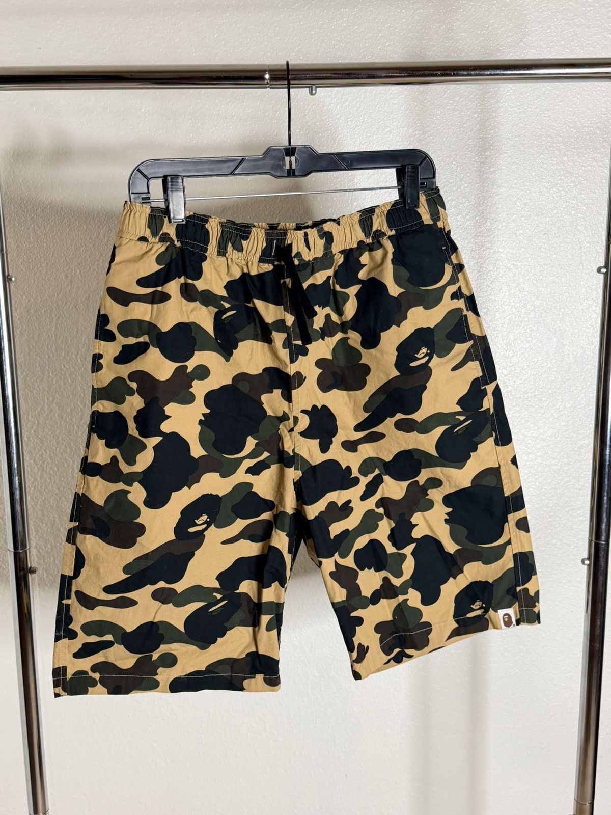 Bape Bape 1st Camo Drawstring shorts Size US 34 / EU 50 - 1 Thumbnail