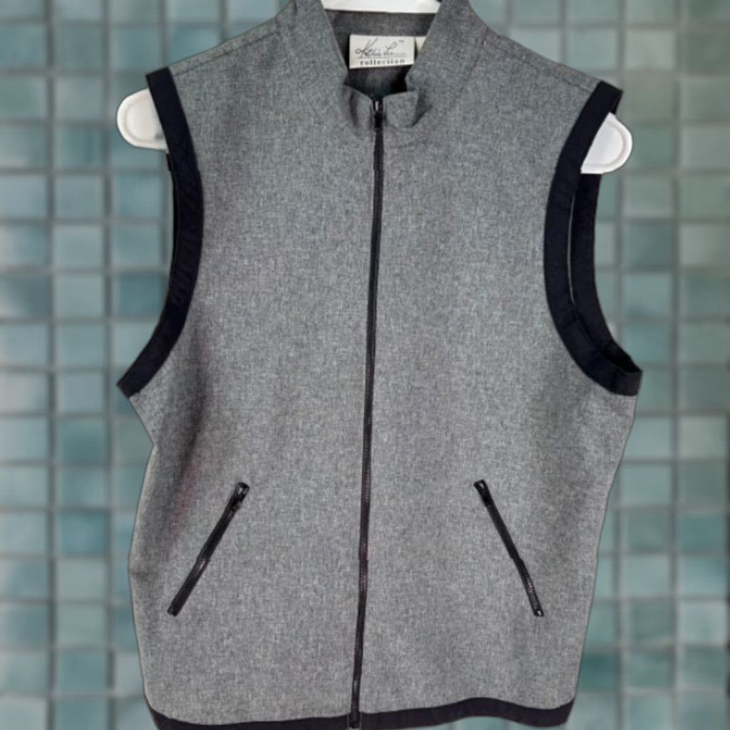 Lee Kathie Lee Vest Womens Size S Gray Full Zipper Pockets Light Weight Jacket Size S / US 4 / IT 40 - 1 Thumbnail