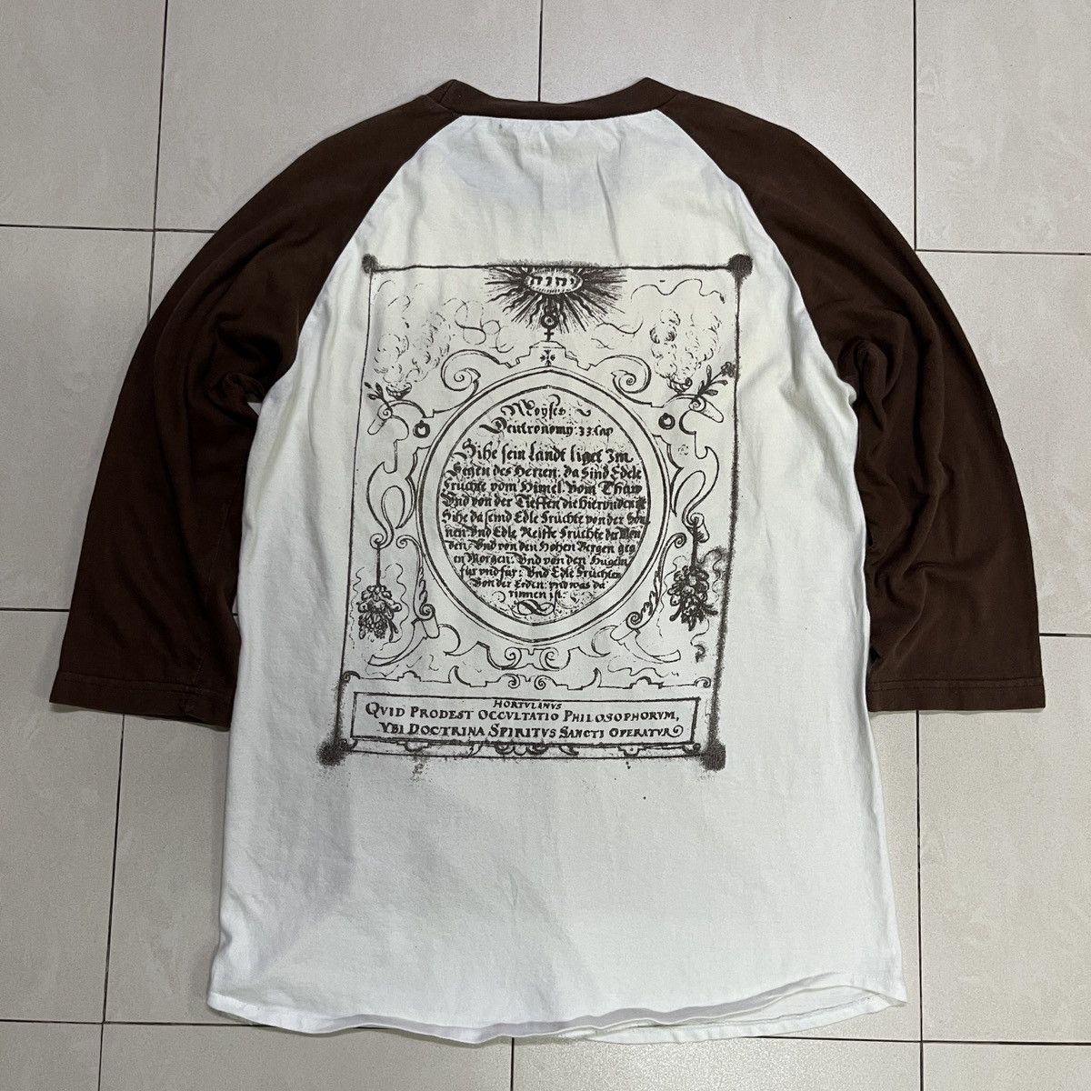 Vintage Abstract/Cult/Philosopher Art T Shirt Size US S / EU 44-46 / 1 - 10 Thumbnail