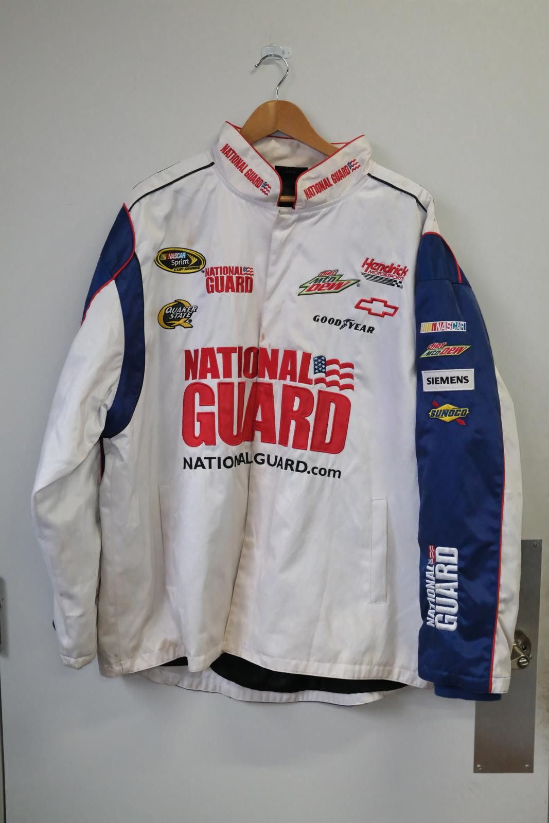 Vintage 00's Chase Authentics National Guard Earnhardt Jr. Jacket Size ONE SIZE - 1 Thumbnail