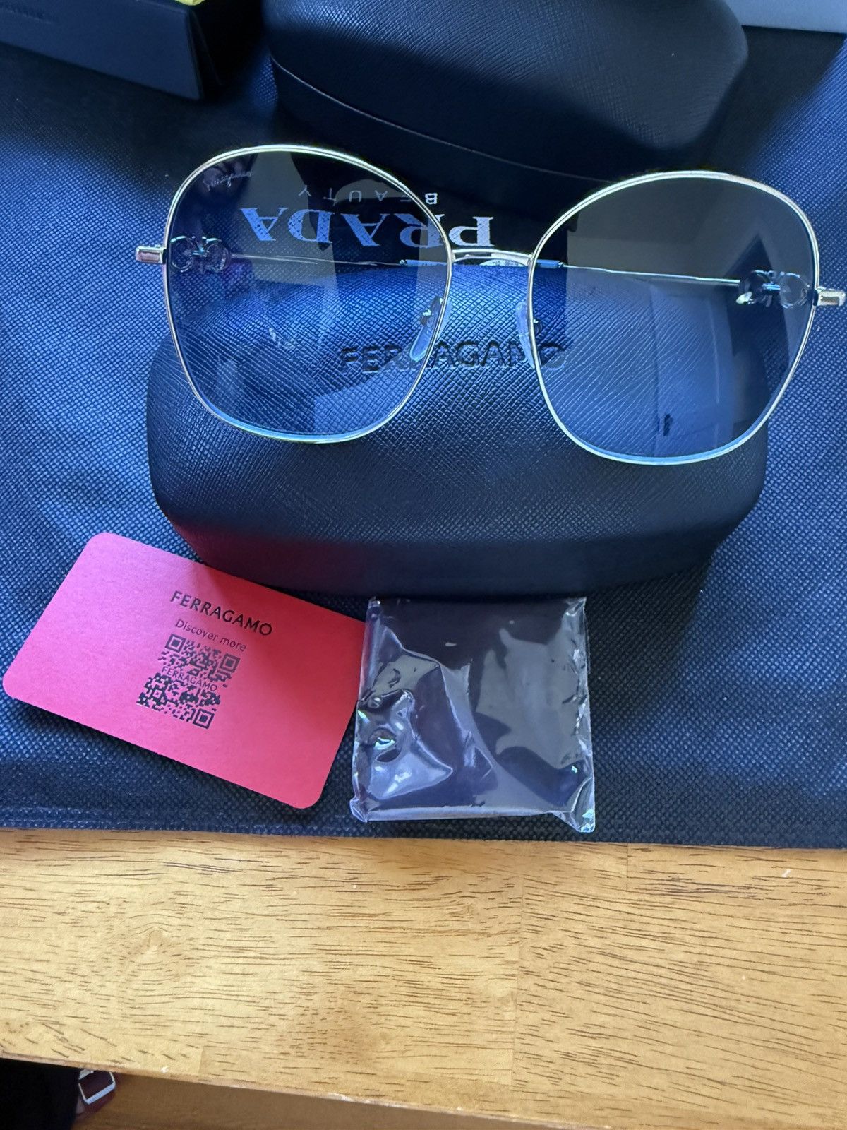 Salvatore Ferragamo Ferragamo Aviators Size ONE SIZE - 1 Thumbnail