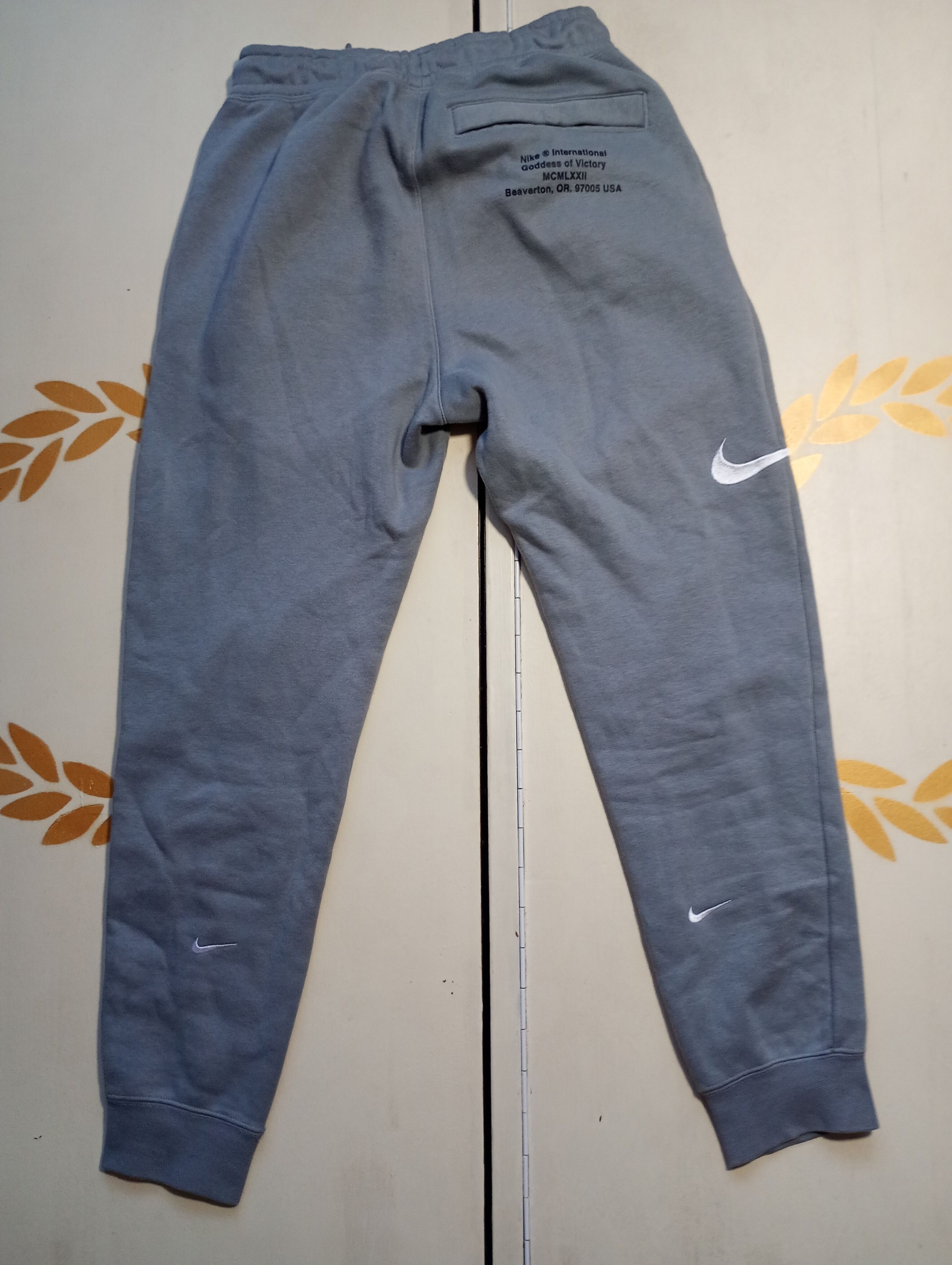 Nike NIKE M NSW SWOOSH PANT BB size XS Size US 29 - 8 Thumbnail