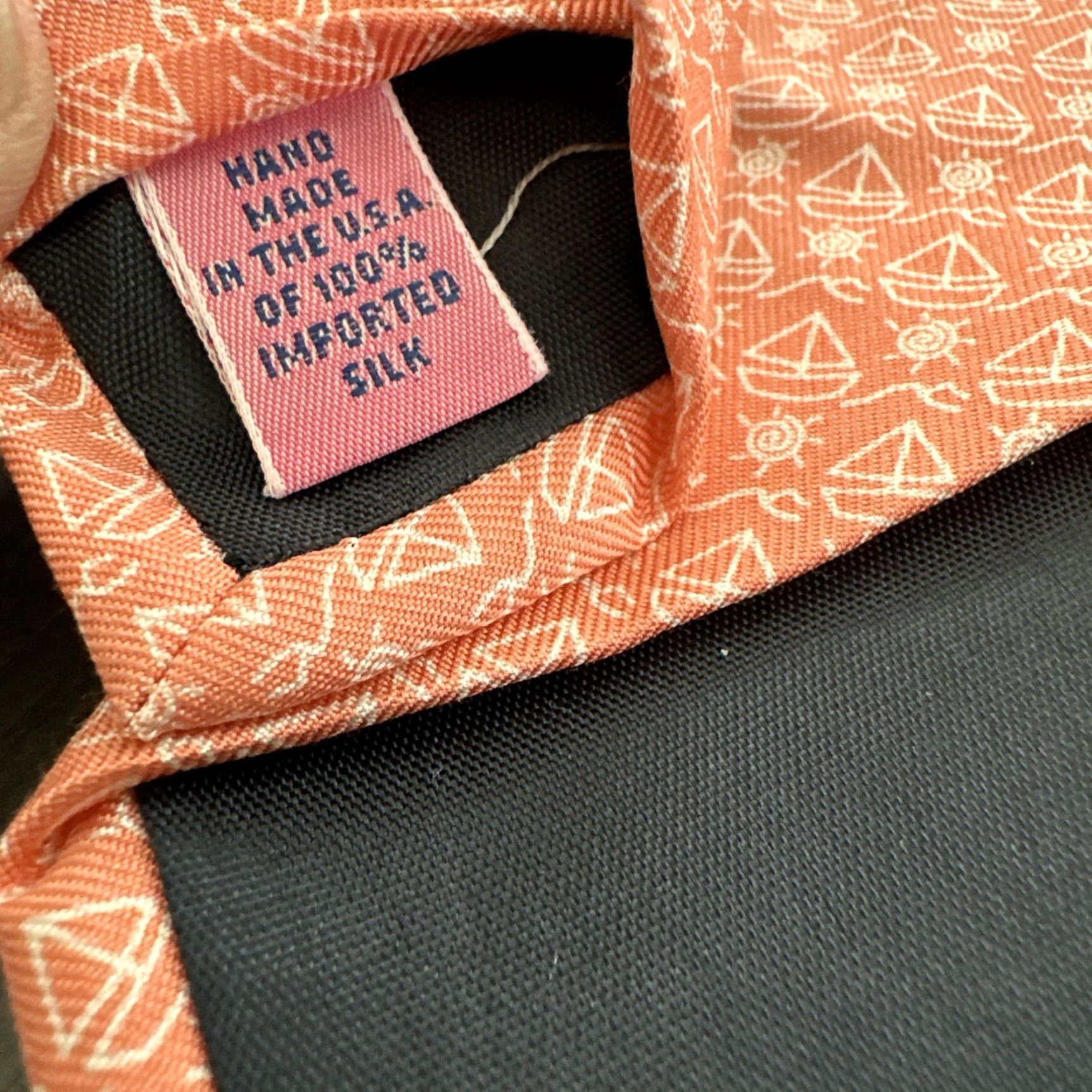 Vineyard Vines Vineyard Vines Tie Shirt? Wait—{"} Size ONE SIZE - 3 Thumbnail