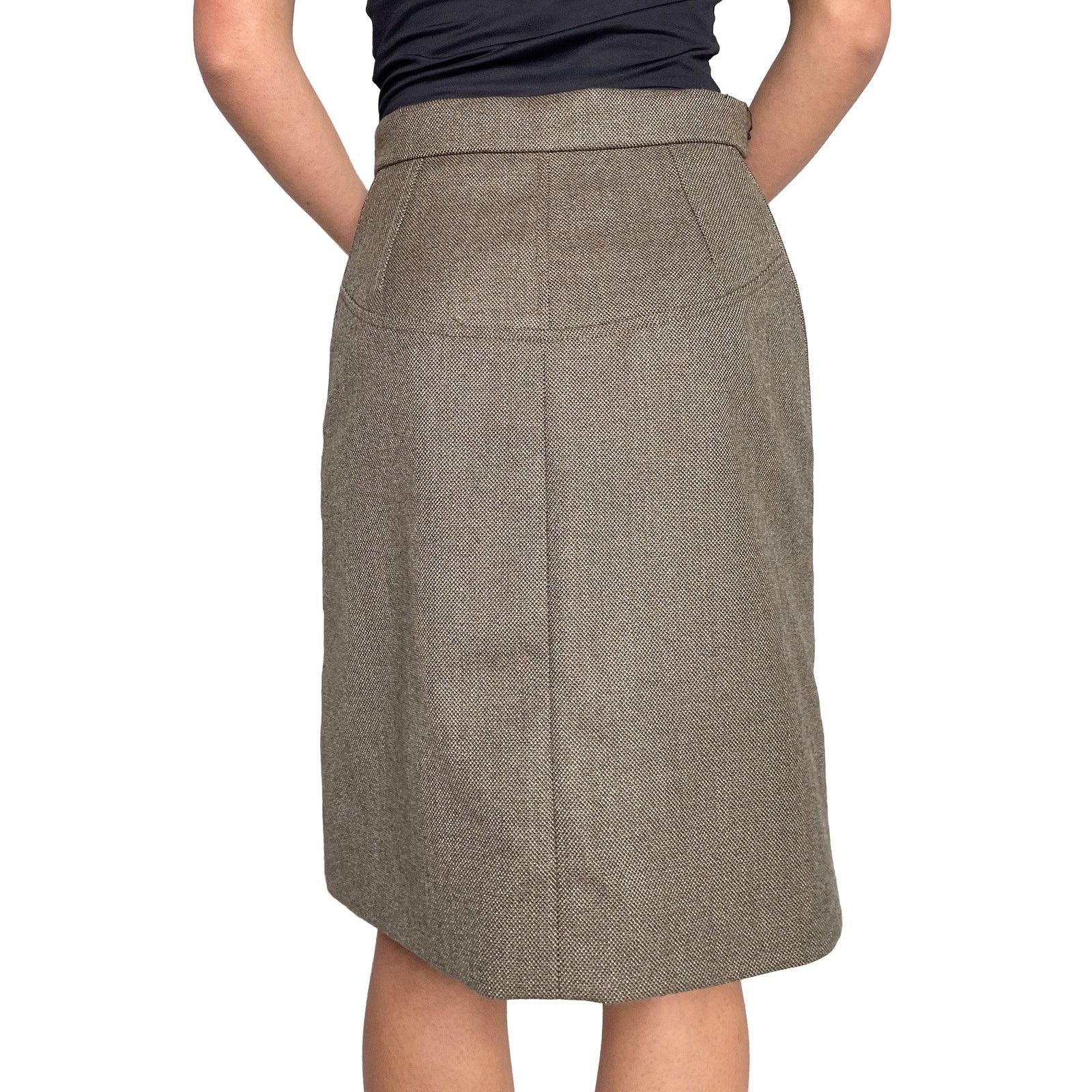 Louis Vuitton Beige Tweed Mini Skirt Size 27" / US 4 / IT 40 - 4 Thumbnail